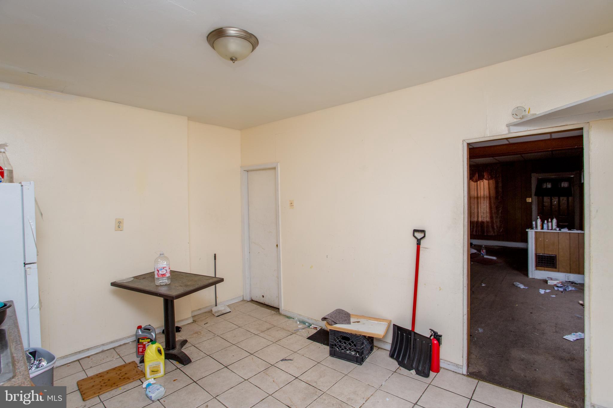 COLLINGDALE - Residential