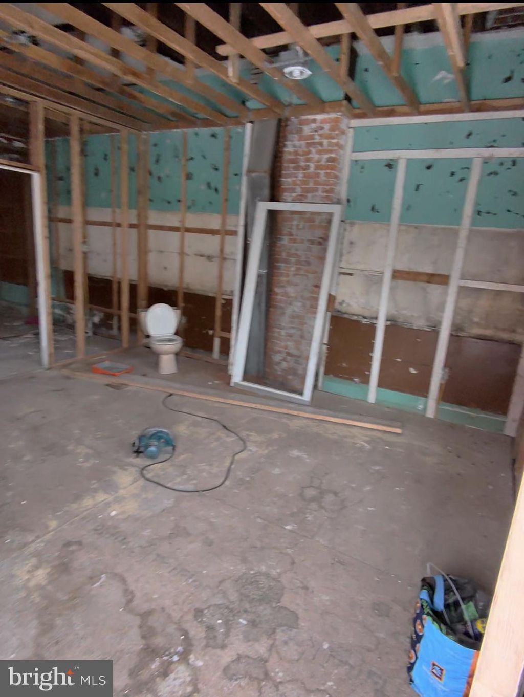 Photo of 2959 N 8th St, PHILADELPHIA, PA 19133 (MLS # PAPH2583710)