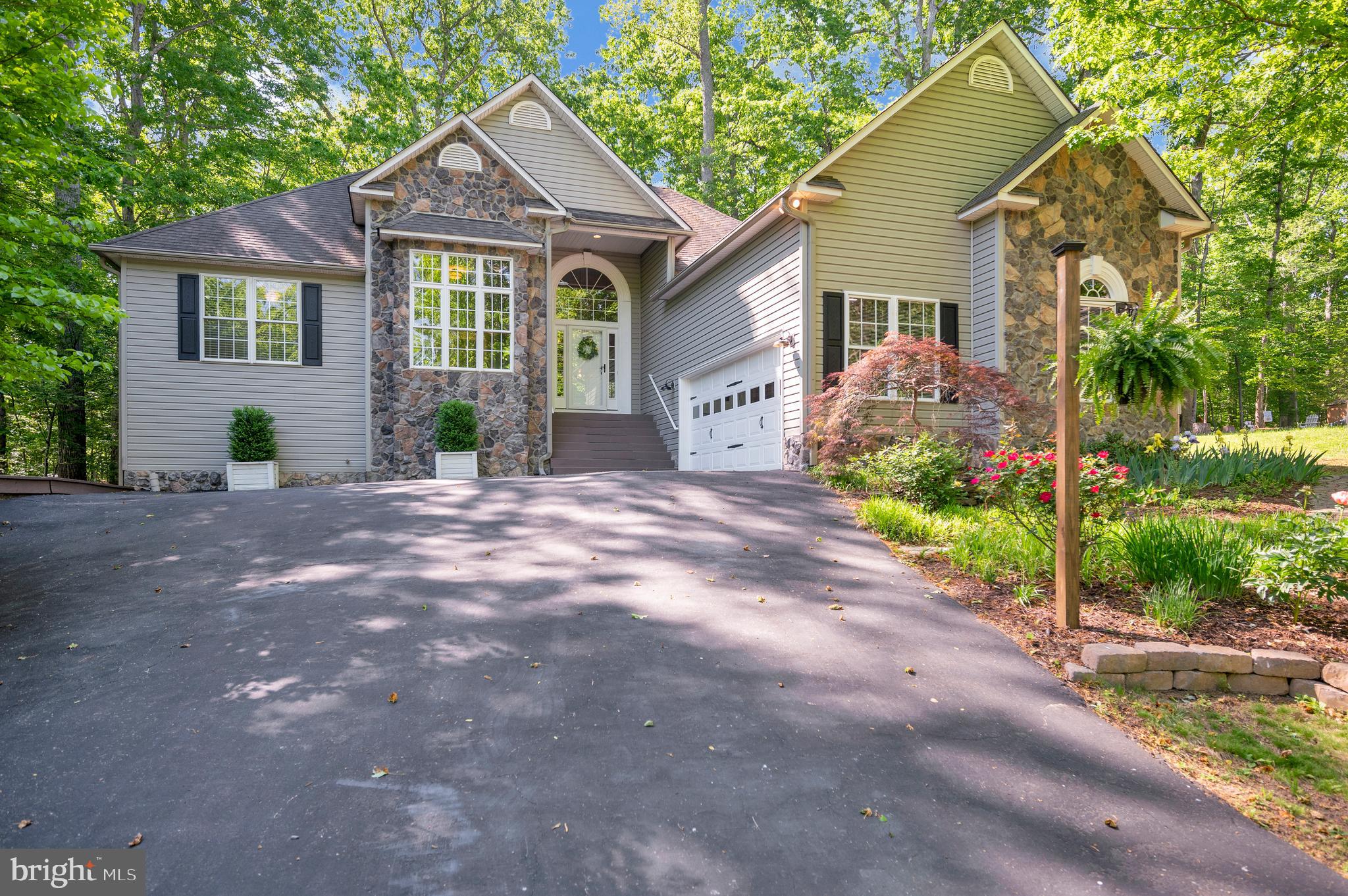 LAKE OF THE WOODS - Residential