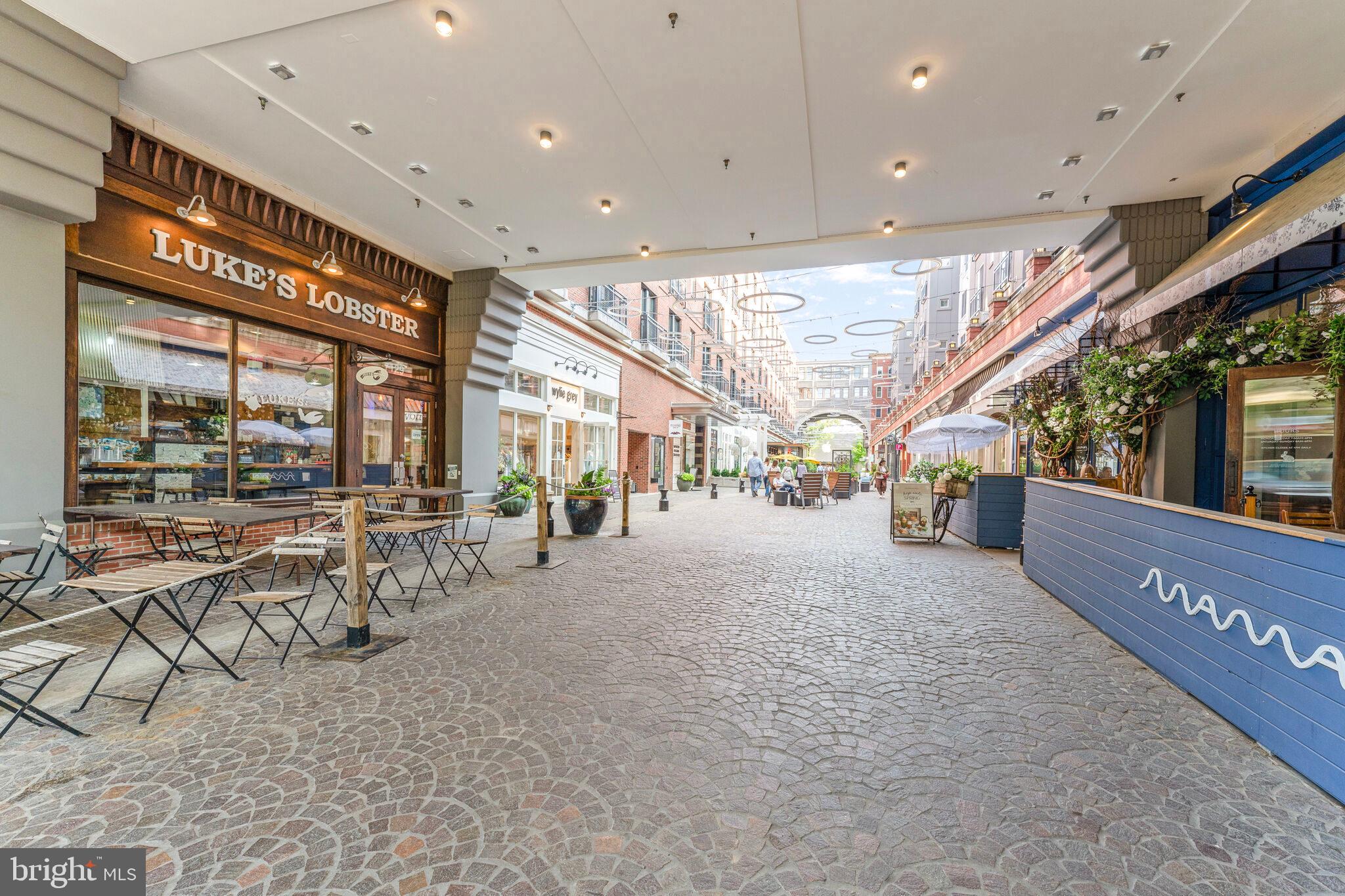 HUNTINGTON TERRACE - Residential