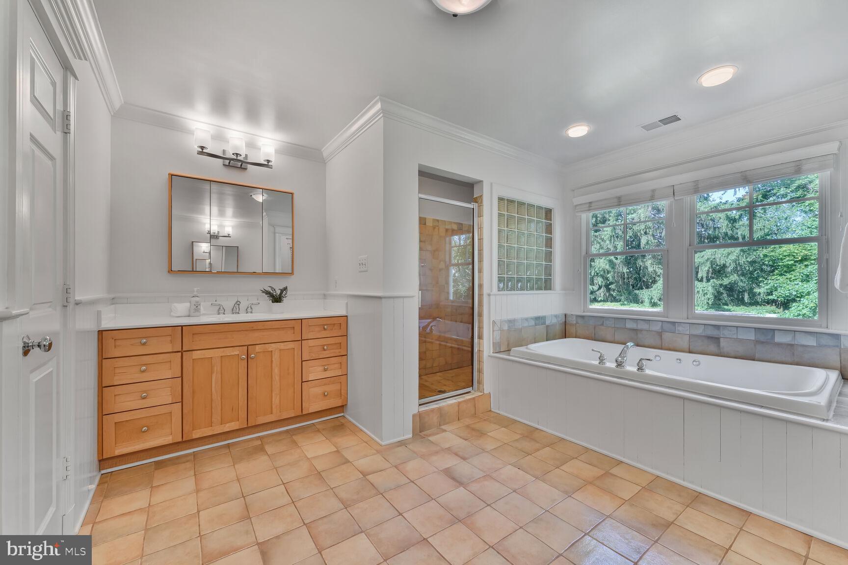 HUNTINGTON TERRACE - Residential