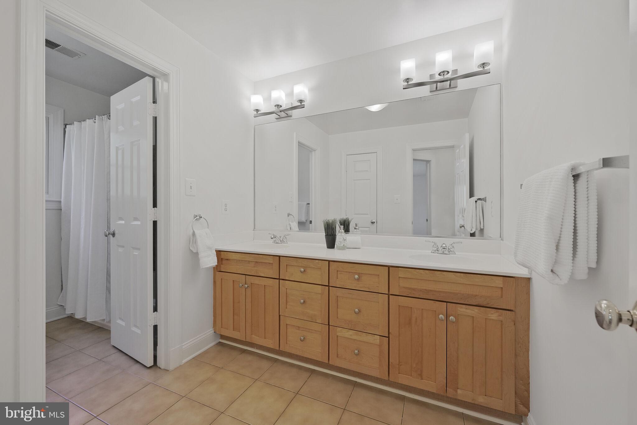 HUNTINGTON TERRACE - Residential