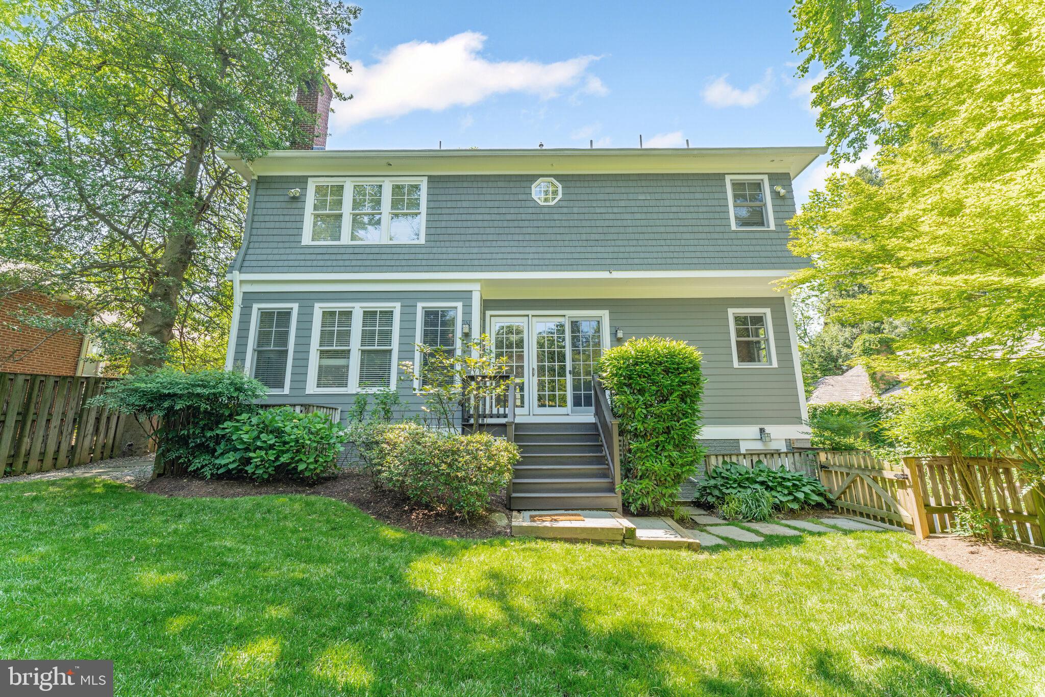 HUNTINGTON TERRACE - Residential