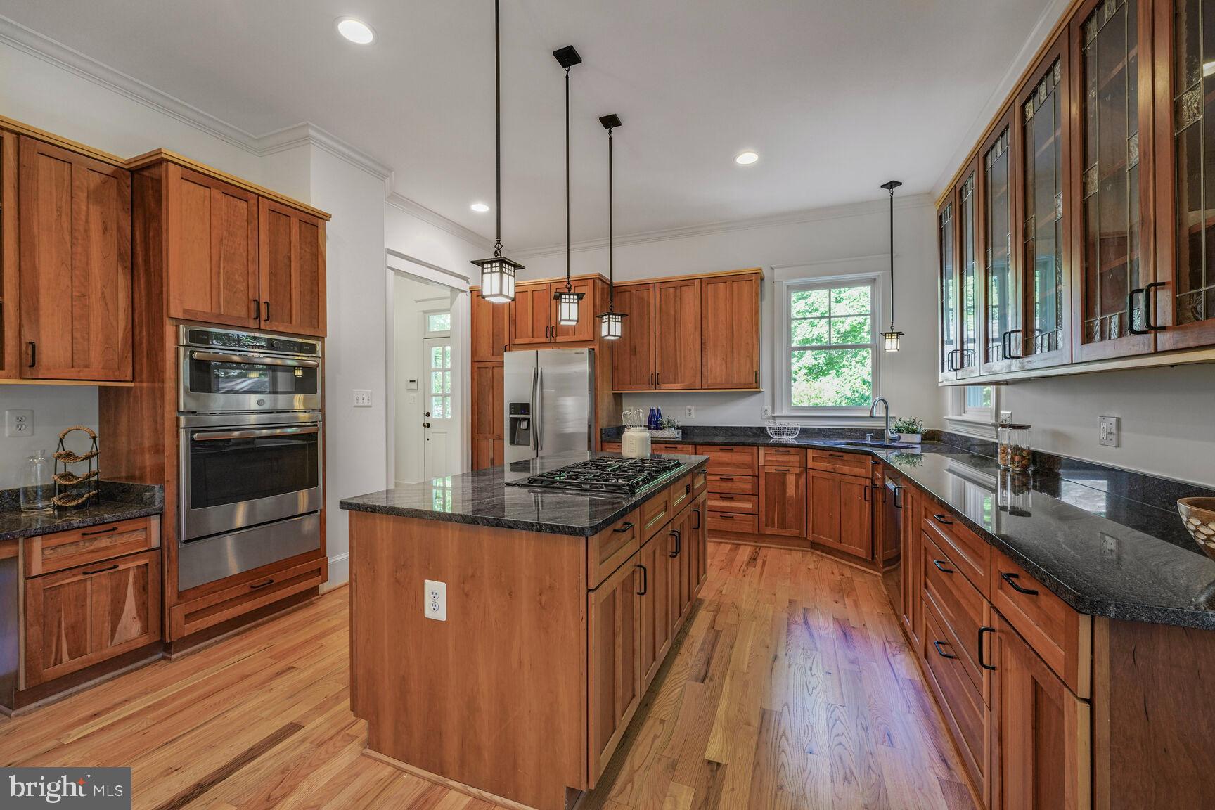 HUNTINGTON TERRACE - Residential