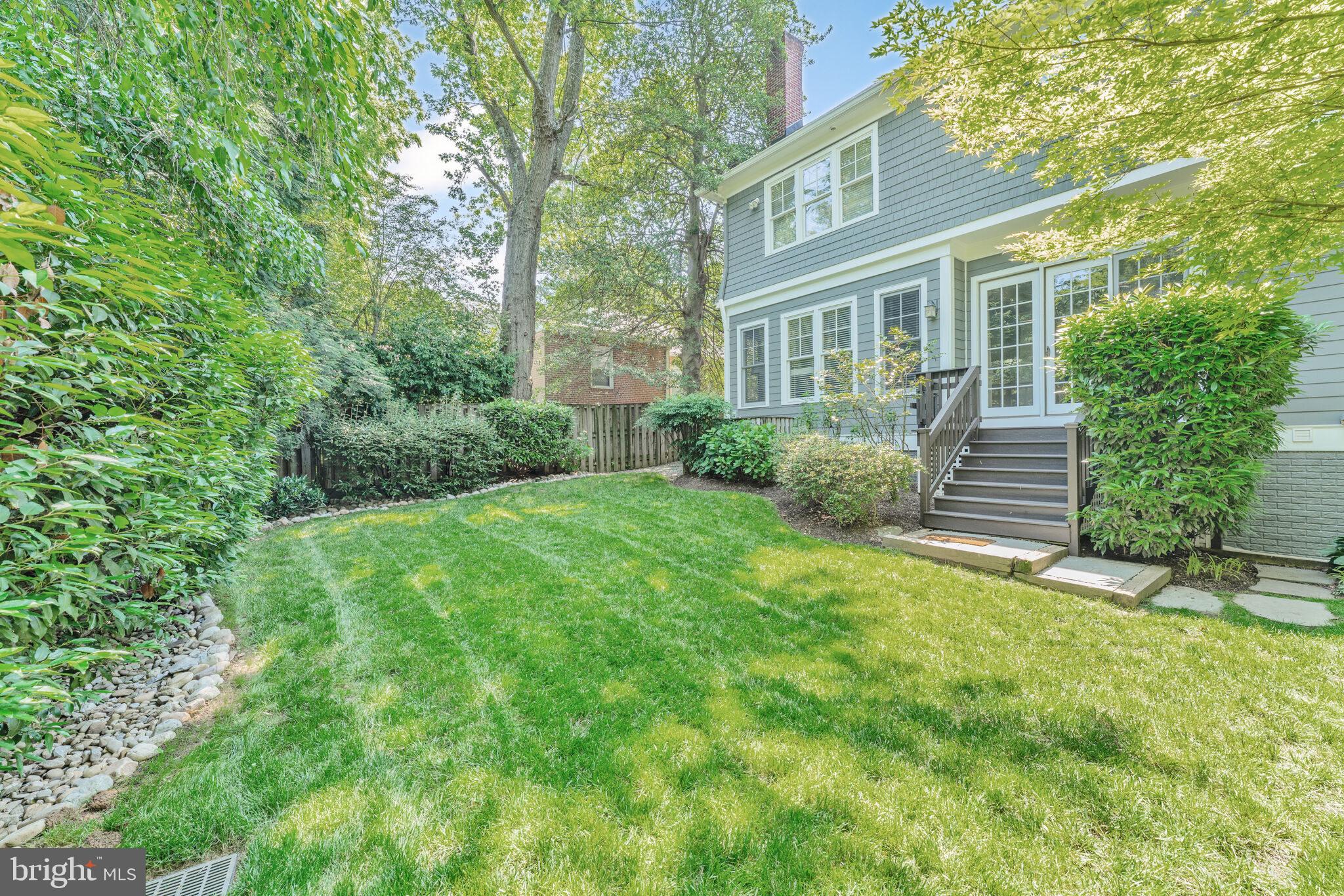 HUNTINGTON TERRACE - Residential