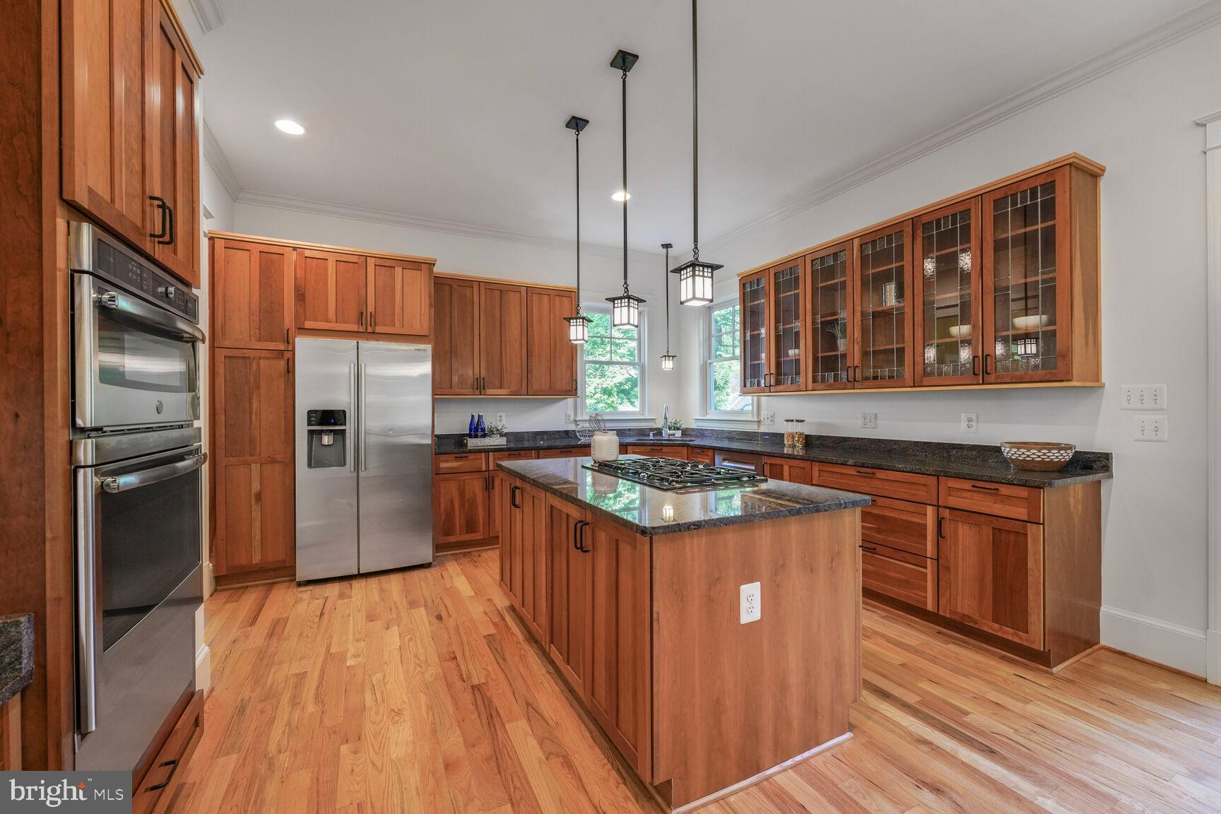 HUNTINGTON TERRACE - Residential