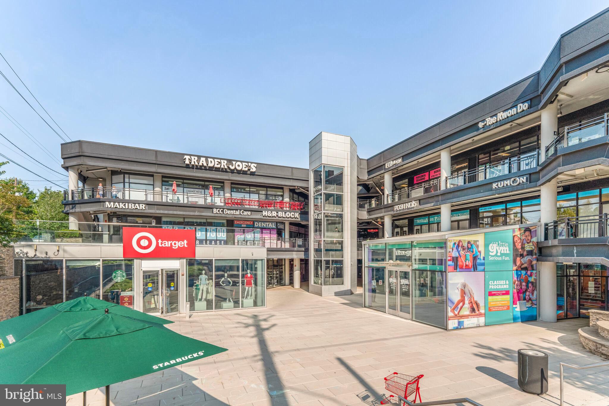 HUNTINGTON TERRACE - Residential