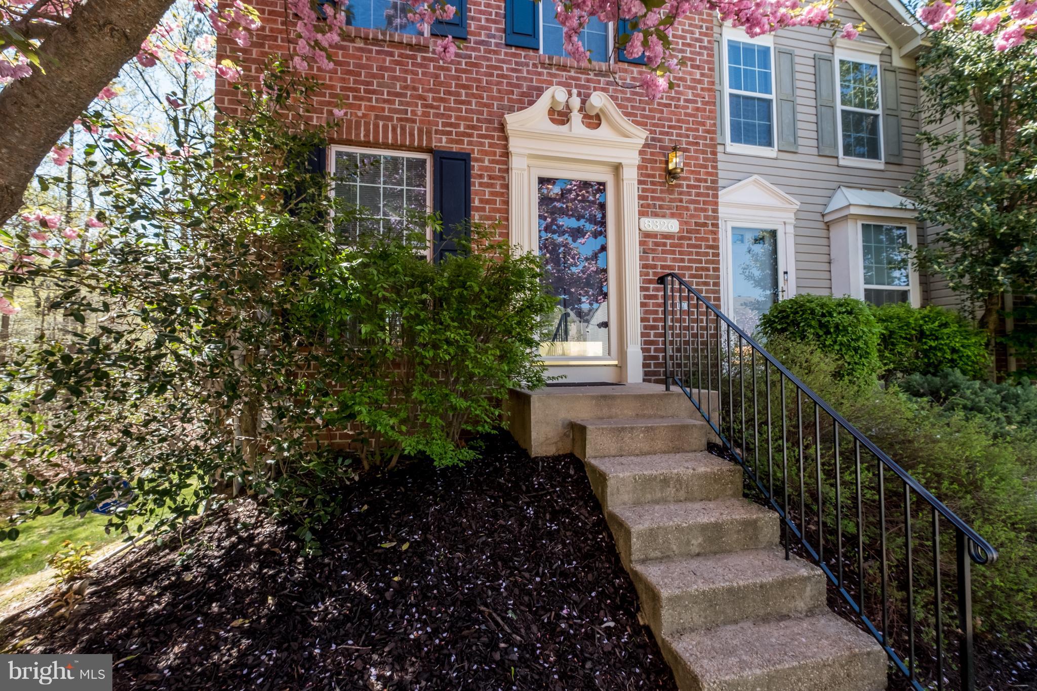 RUSSETT - Residential