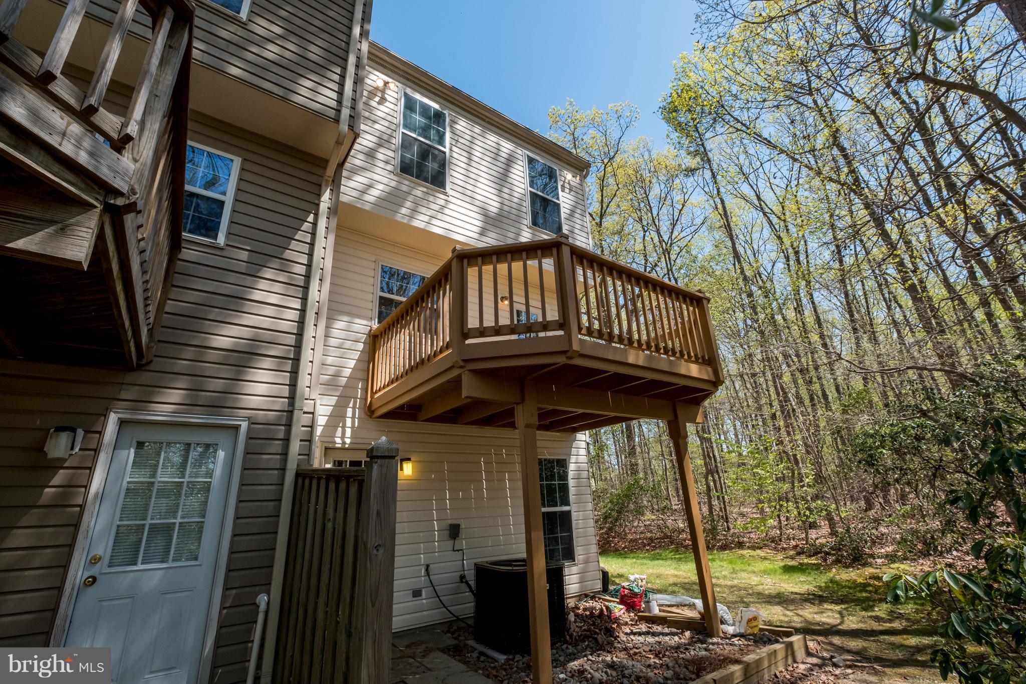 RUSSETT - Residential