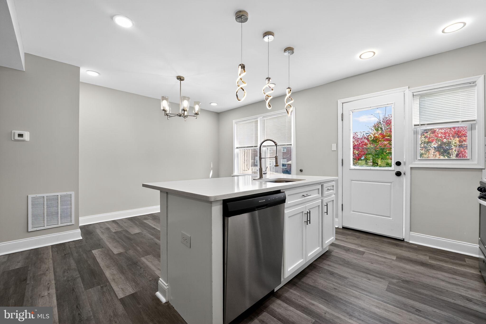 EDNOR GARDENS HISTORIC DISTRICT - Residential