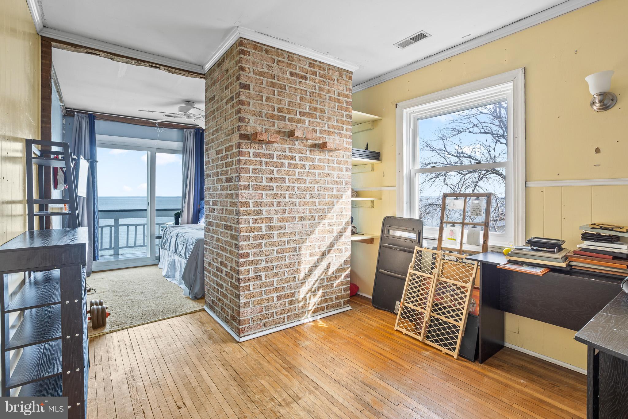 BAYCREST - Residential