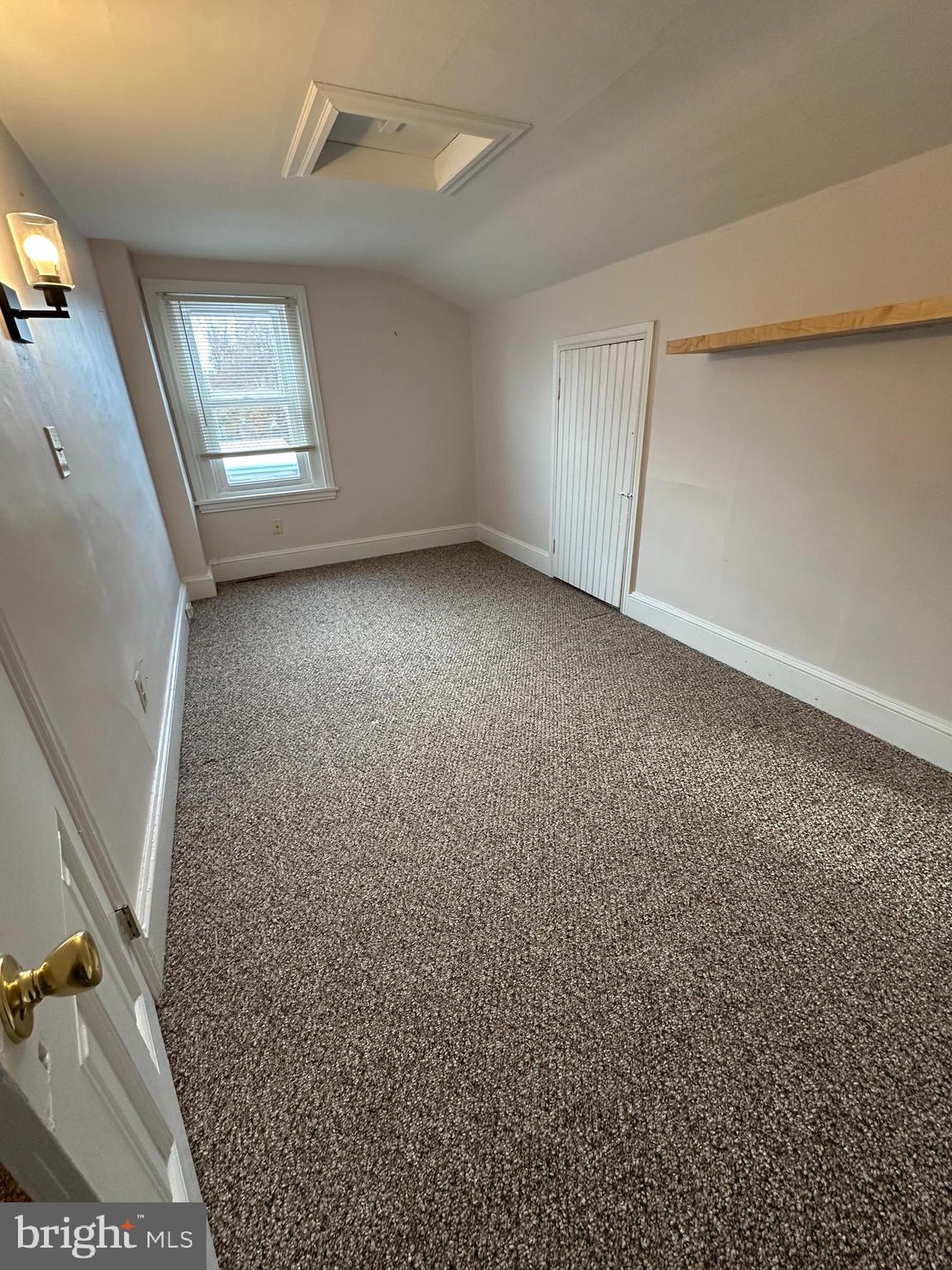 BELMONT HILLS - Residential Lease