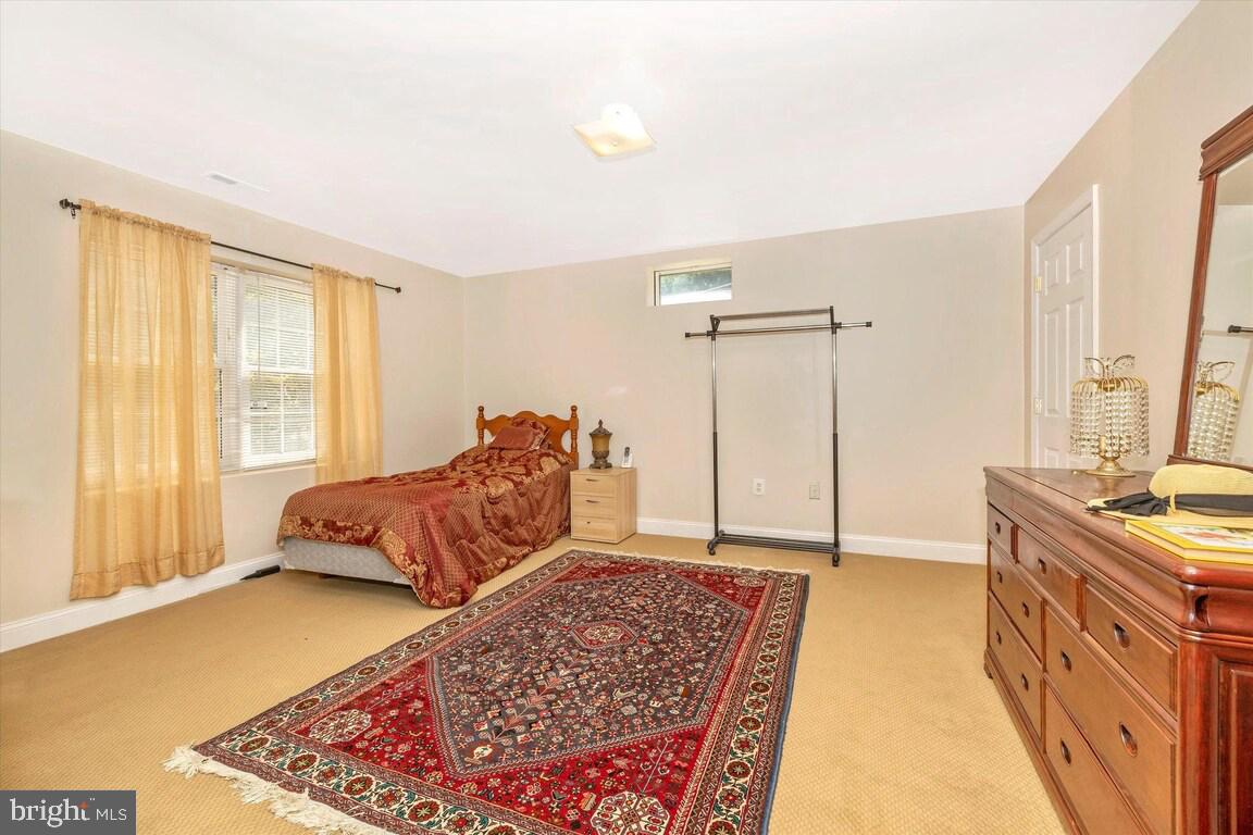 BROWNSTOWN ESTATES - Residential