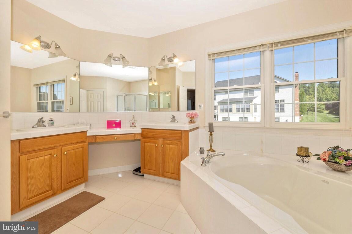 BROWNSTOWN ESTATES - Residential