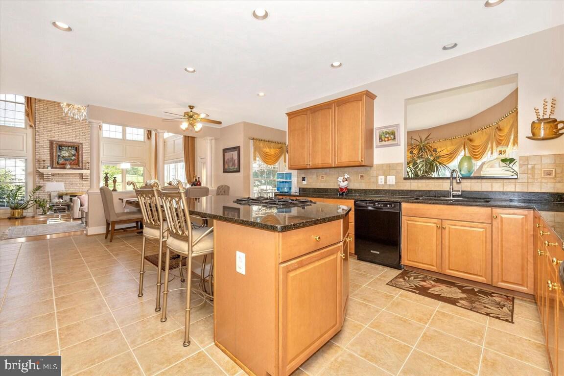 BROWNSTOWN ESTATES - Residential