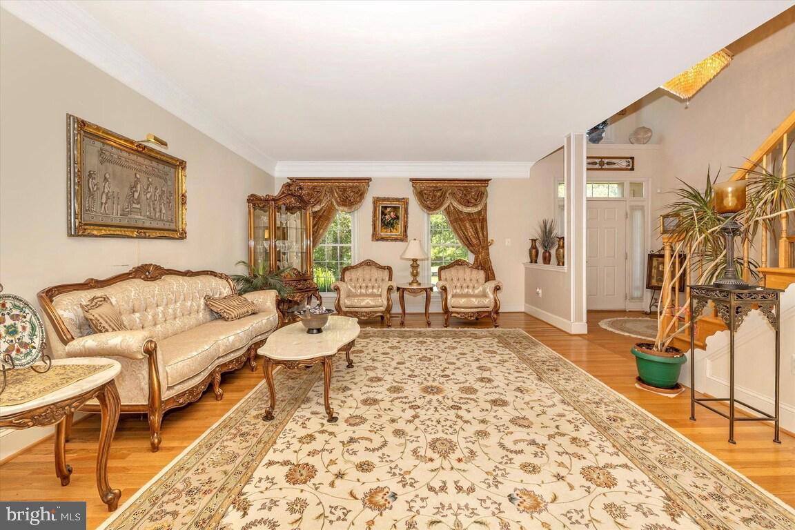 BROWNSTOWN ESTATES - Residential