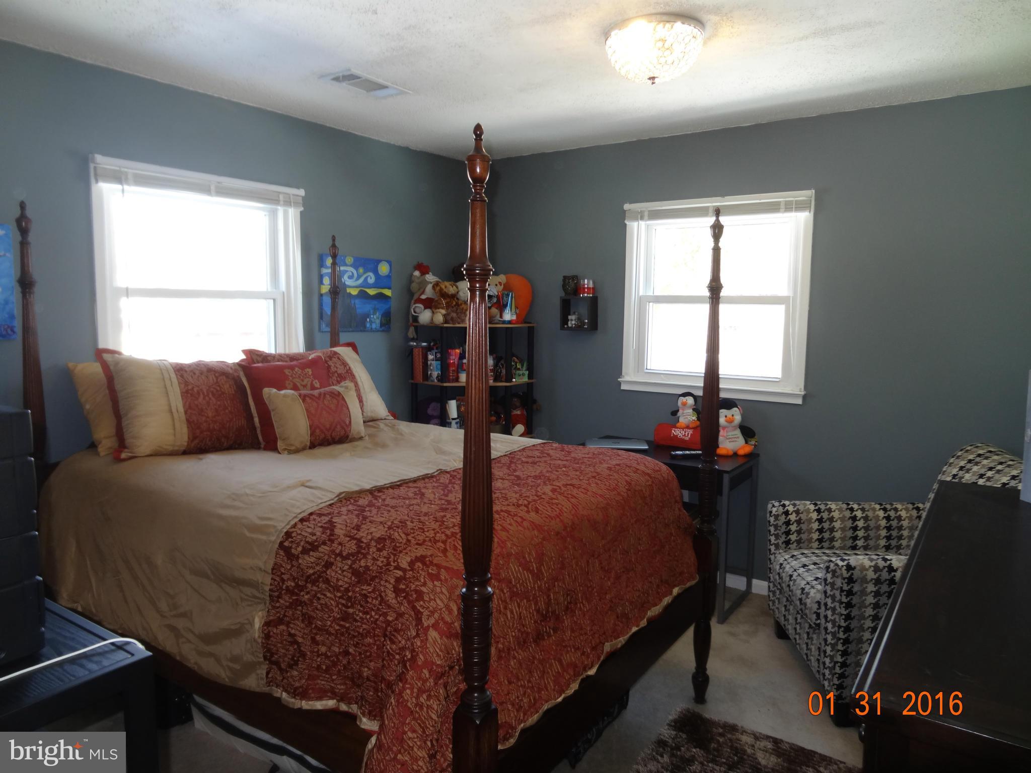 HALLMARK MANOR/WESTGATE - Residential