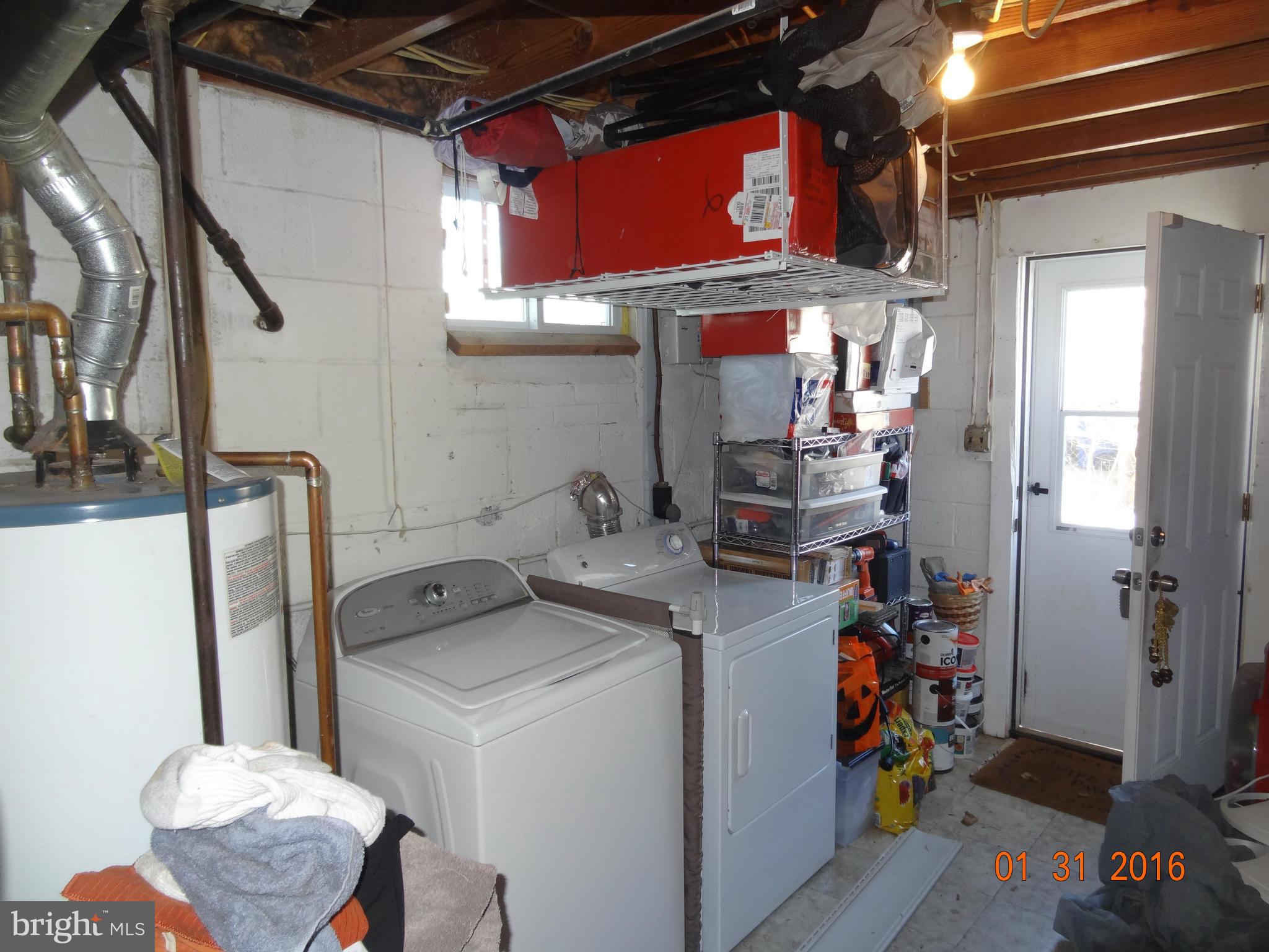 HALLMARK MANOR/WESTGATE - Residential