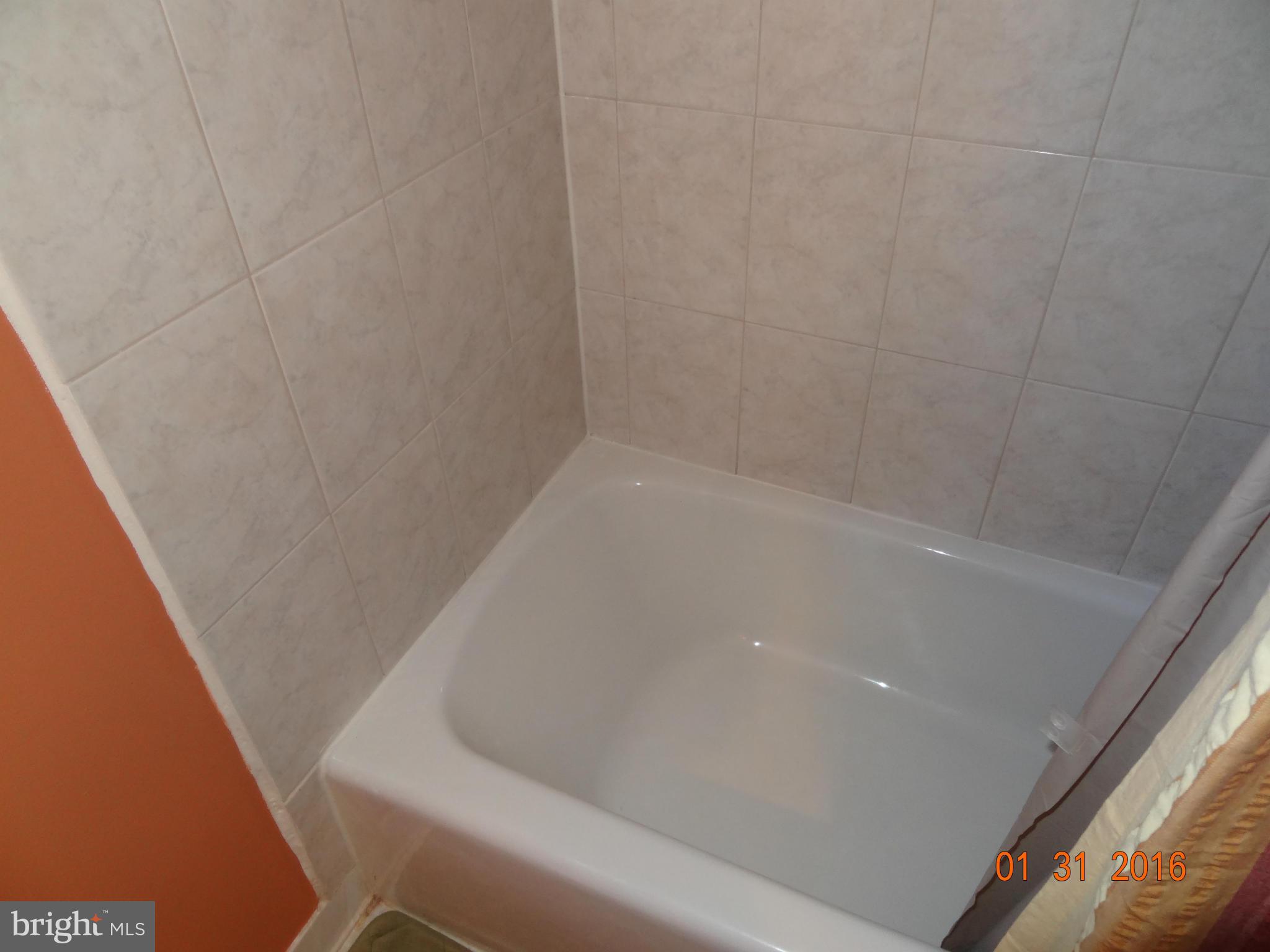 HALLMARK MANOR/WESTGATE - Residential