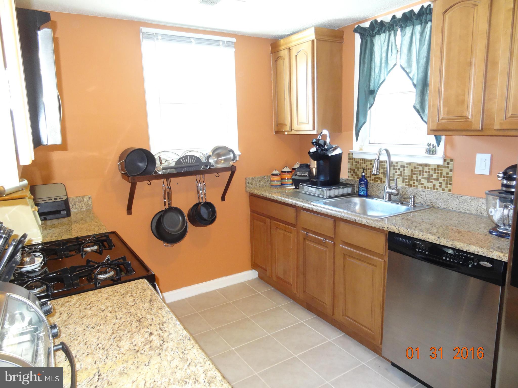 HALLMARK MANOR/WESTGATE - Residential