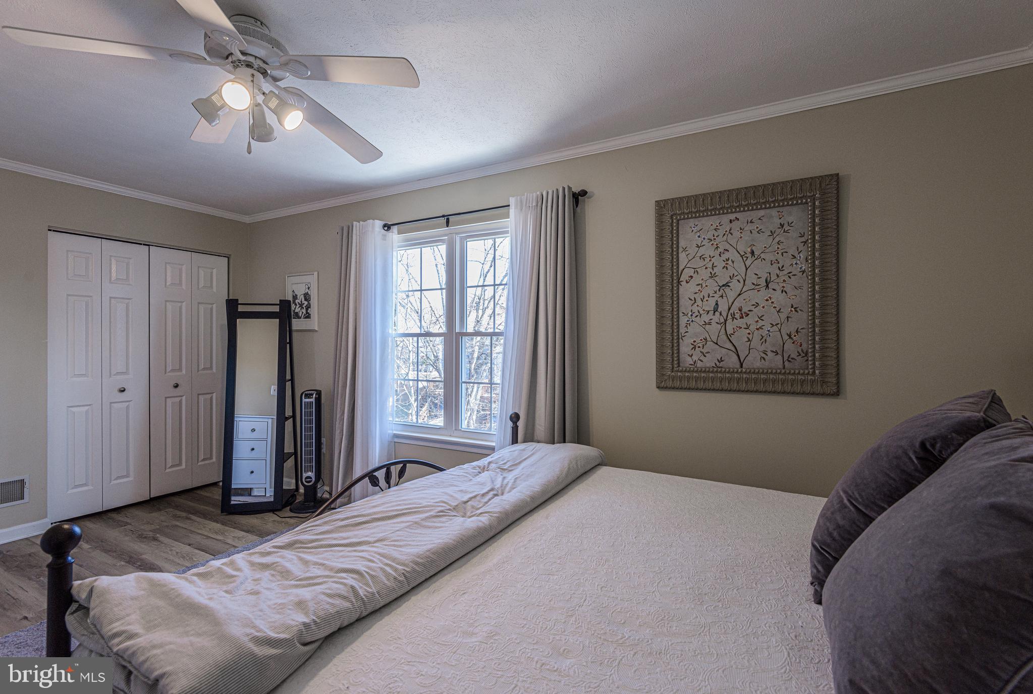 FURNACE HILLS - Residential