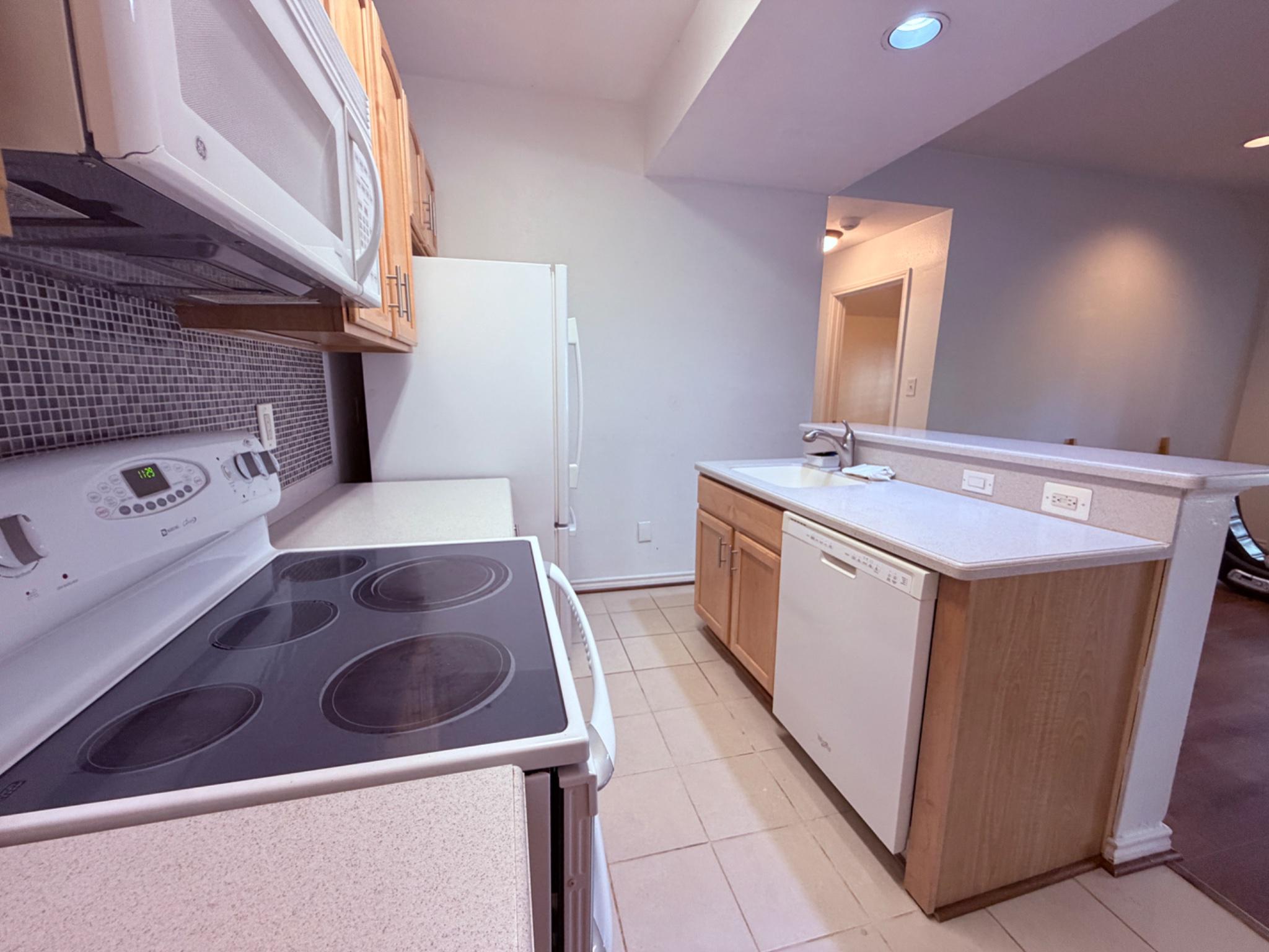 12152 PENDERVIEW TERRACE 1304