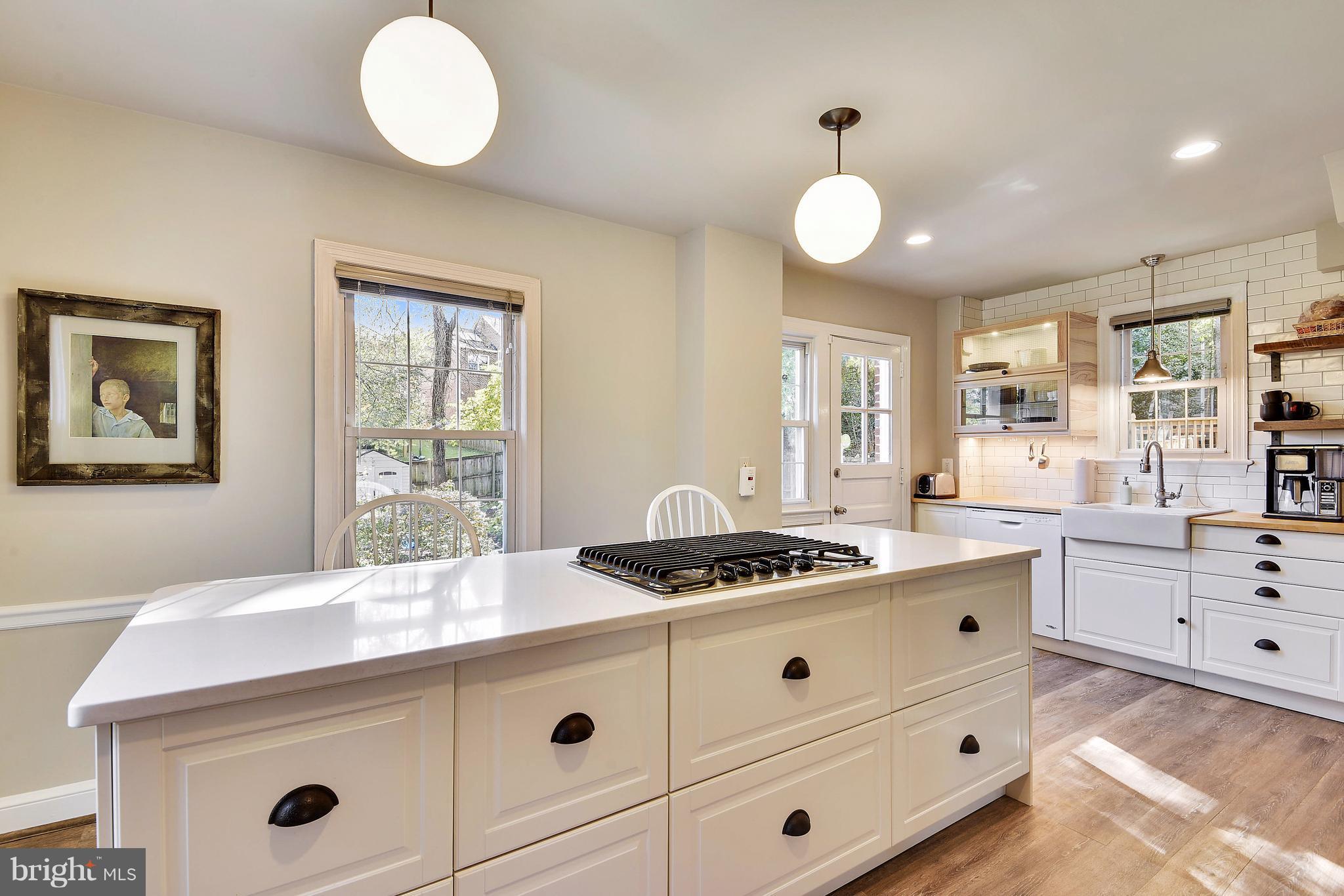 SILVER SPRING - Residential