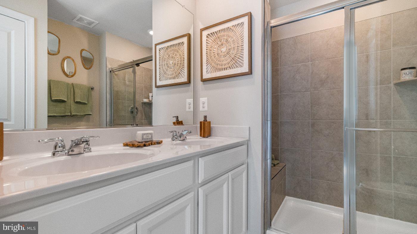 SHENANDOAH SPRINGS - Residential Lease