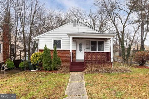 5015 IROQUOIS STREET COLLEGE PARK MD 20740