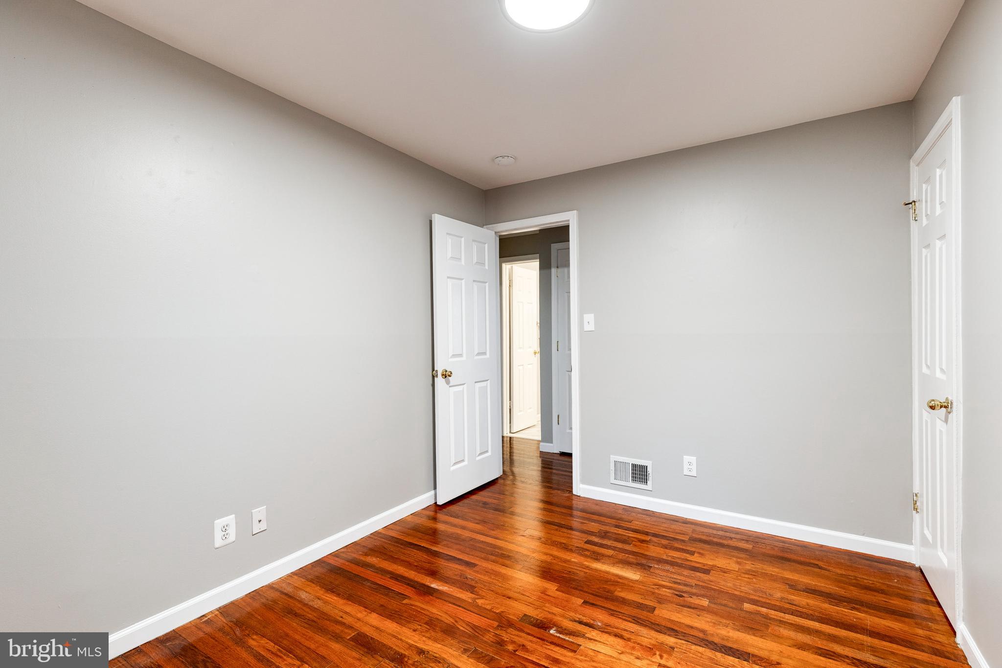 DANIELS PARK - Residential