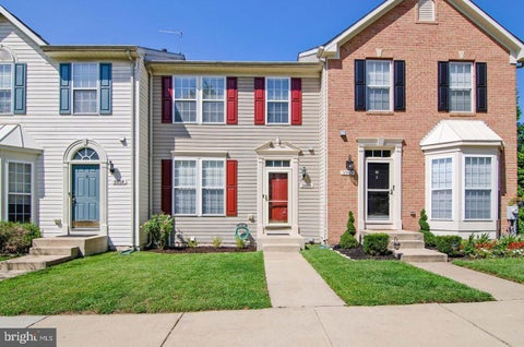 Townhouse For Rent - 2860 Settlers View Drive<br/> ODENTON, MD 21113