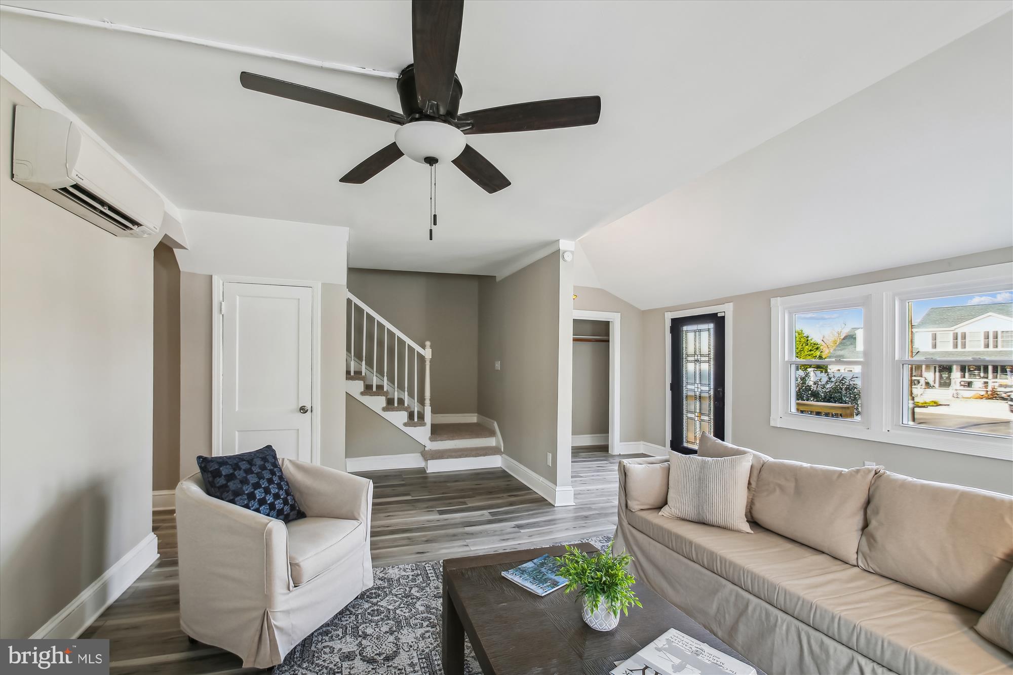 BEVERLEY BEACH - Residential