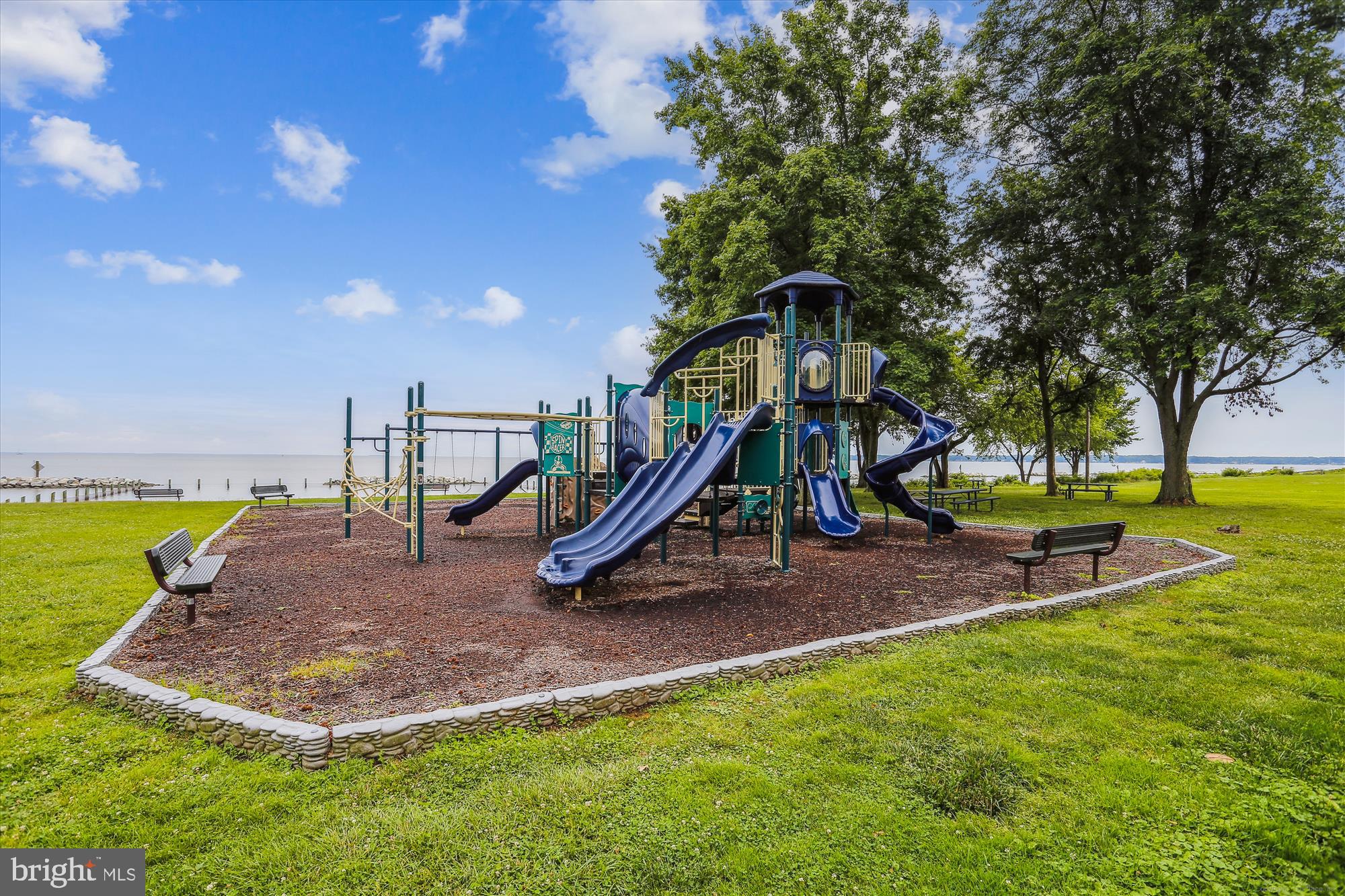 BEVERLEY BEACH - Residential