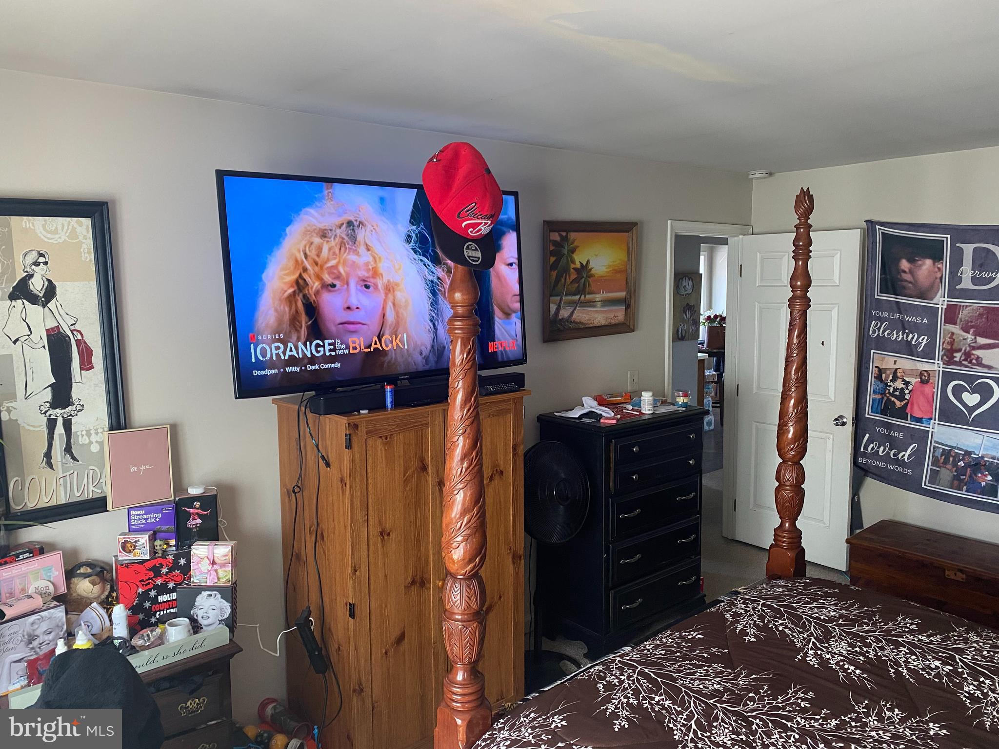 PORTLAND COURT - Residential