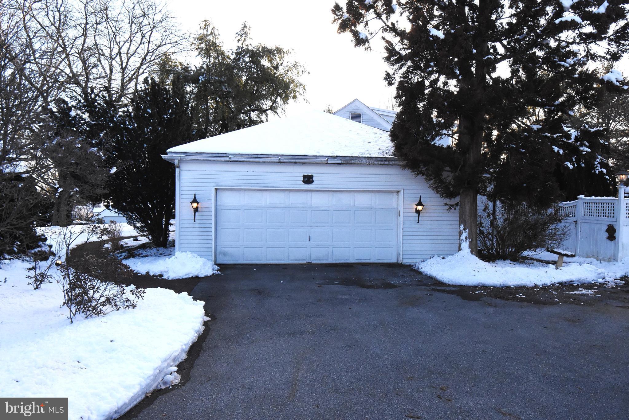 BROOKHAVEN - Residential