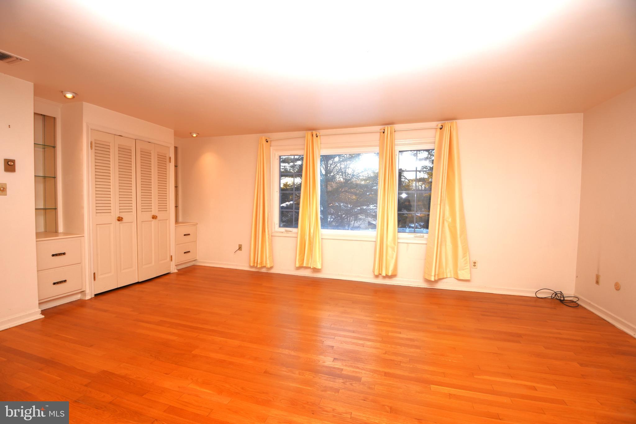 BROOKHAVEN - Residential