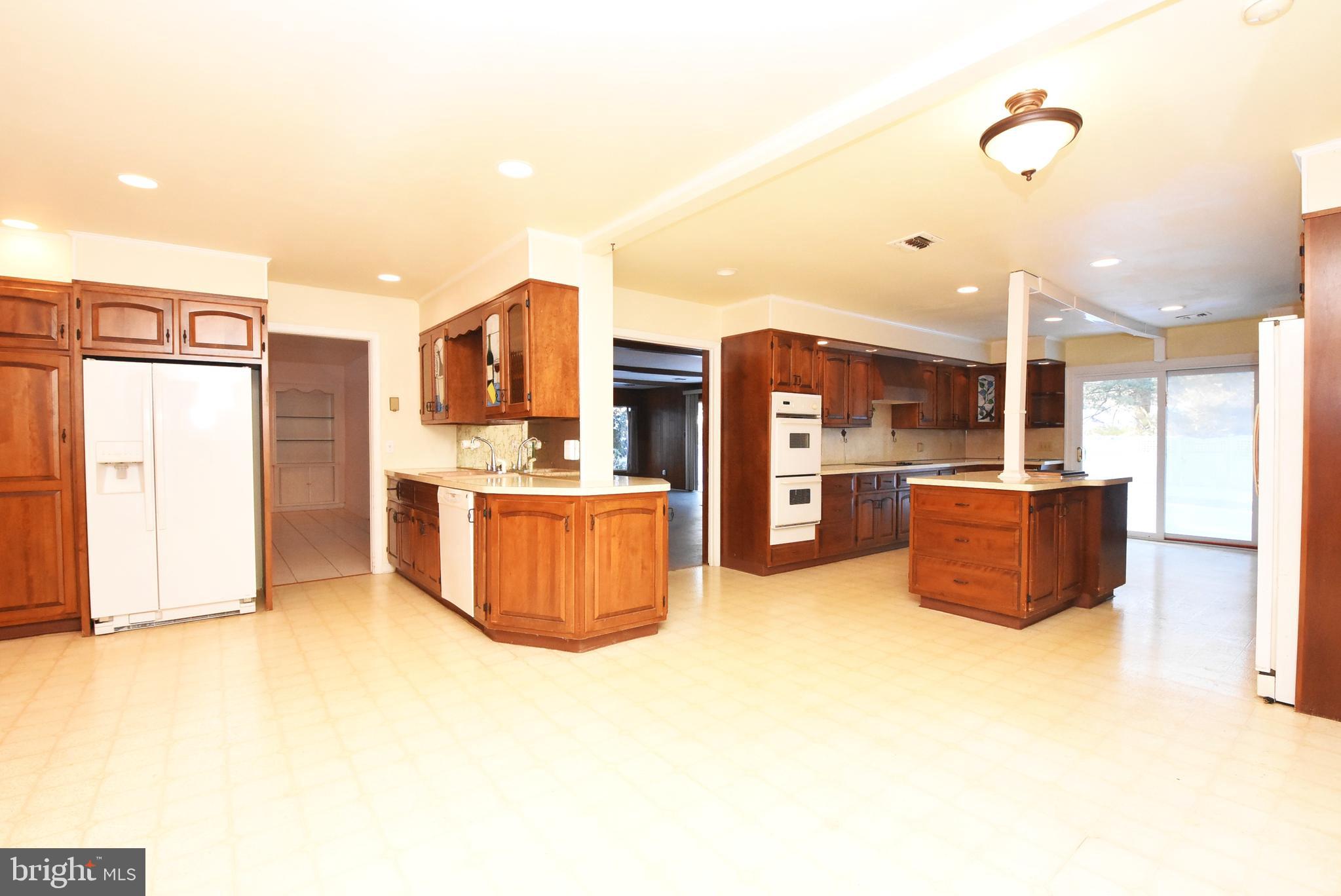 BROOKHAVEN - Residential