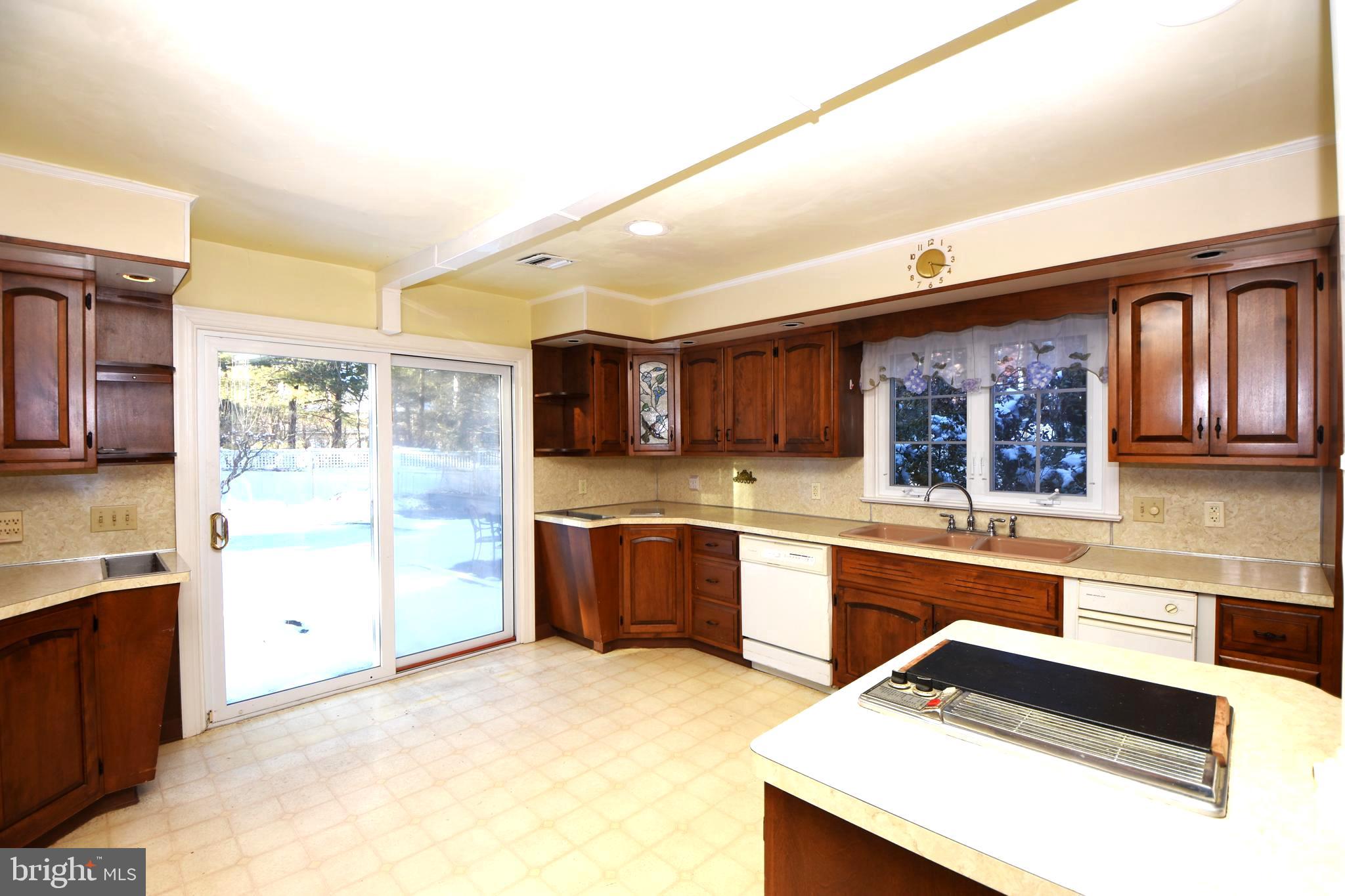 BROOKHAVEN - Residential