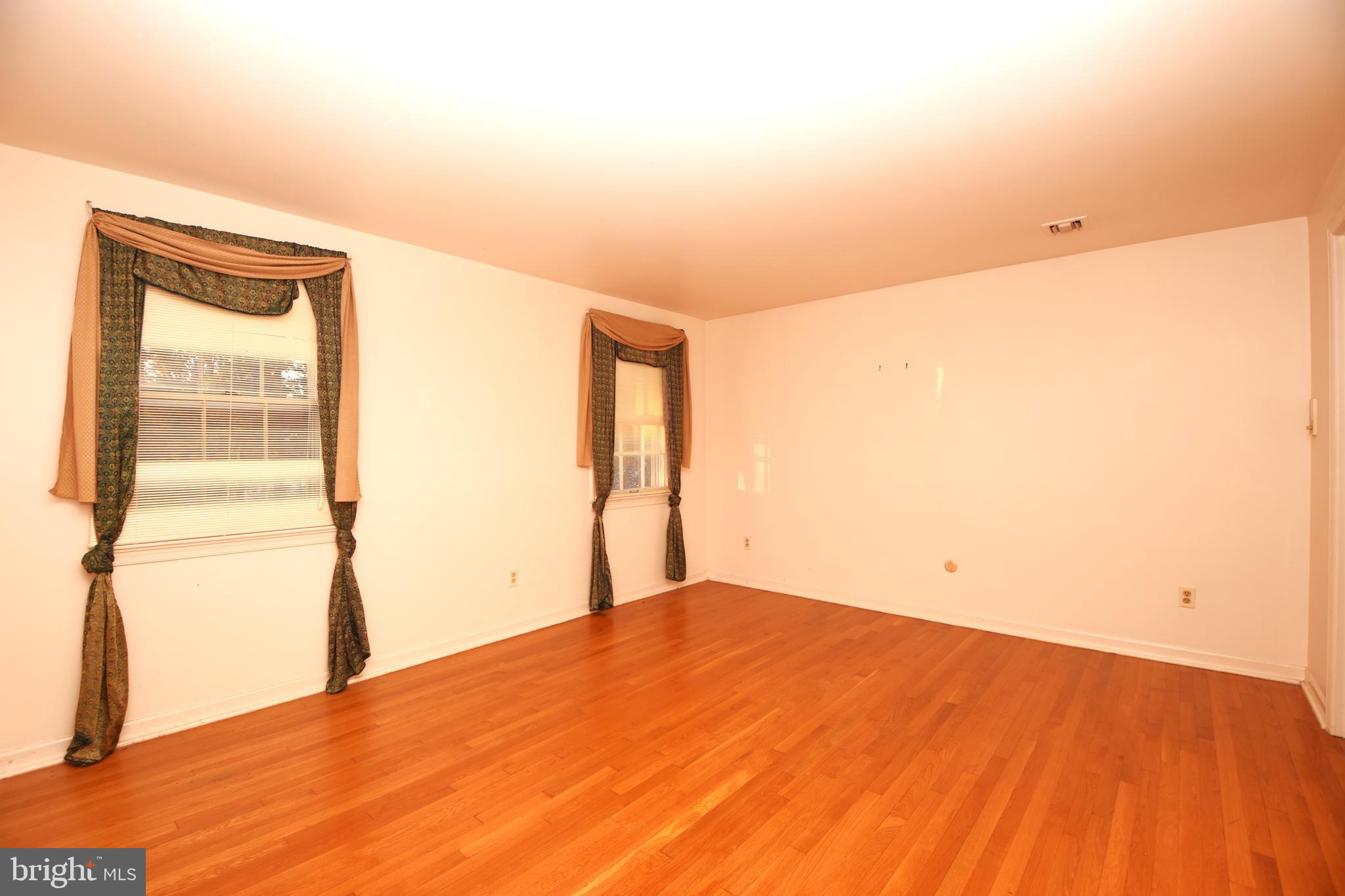 BROOKHAVEN - Residential