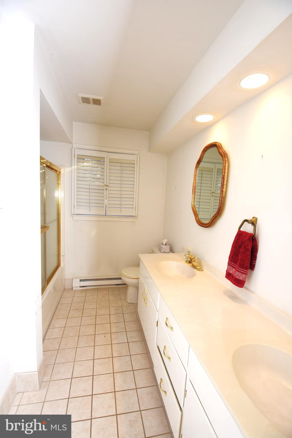 BROOKHAVEN - Residential