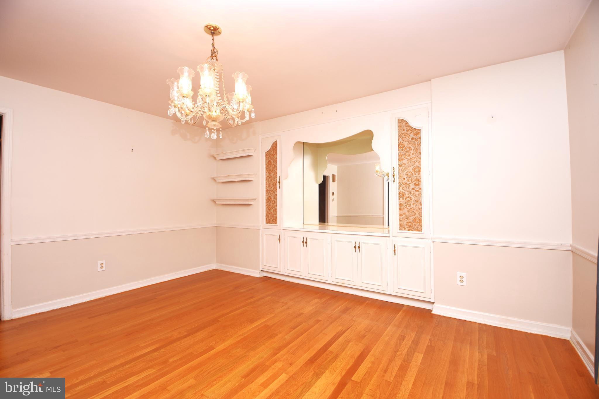 BROOKHAVEN - Residential