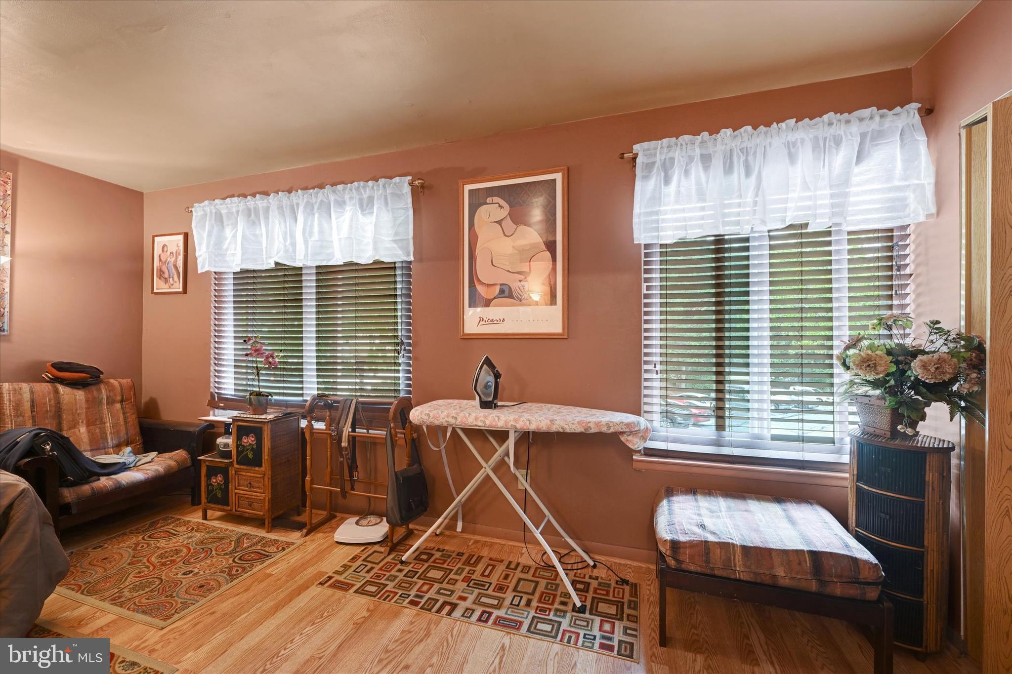 HARPERS CHOICE - Residential