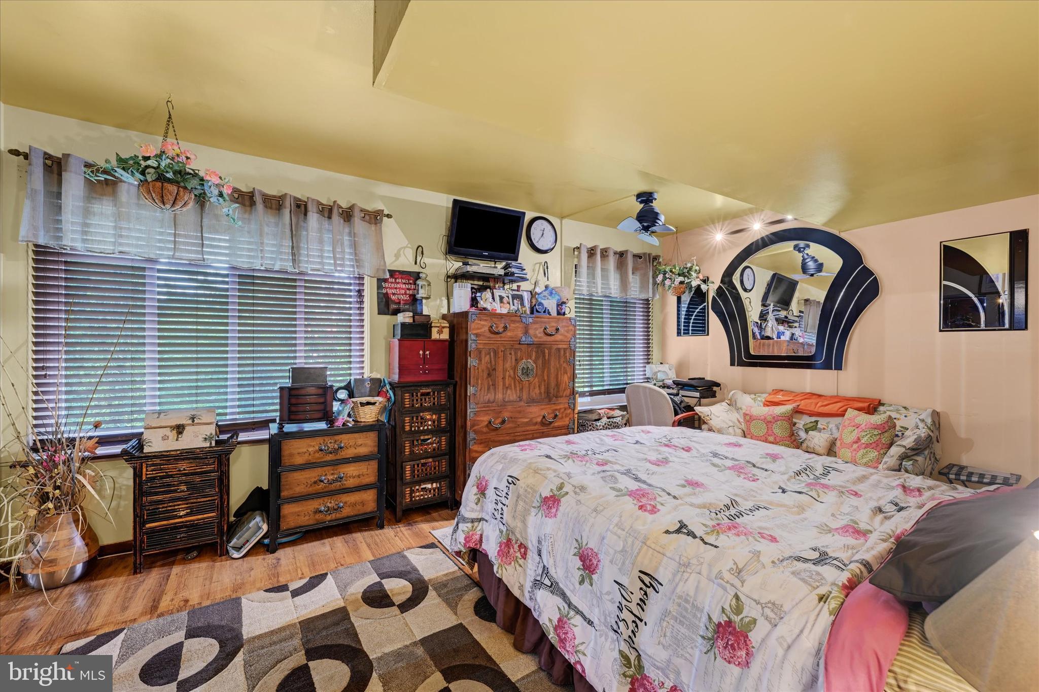 HARPERS CHOICE - Residential