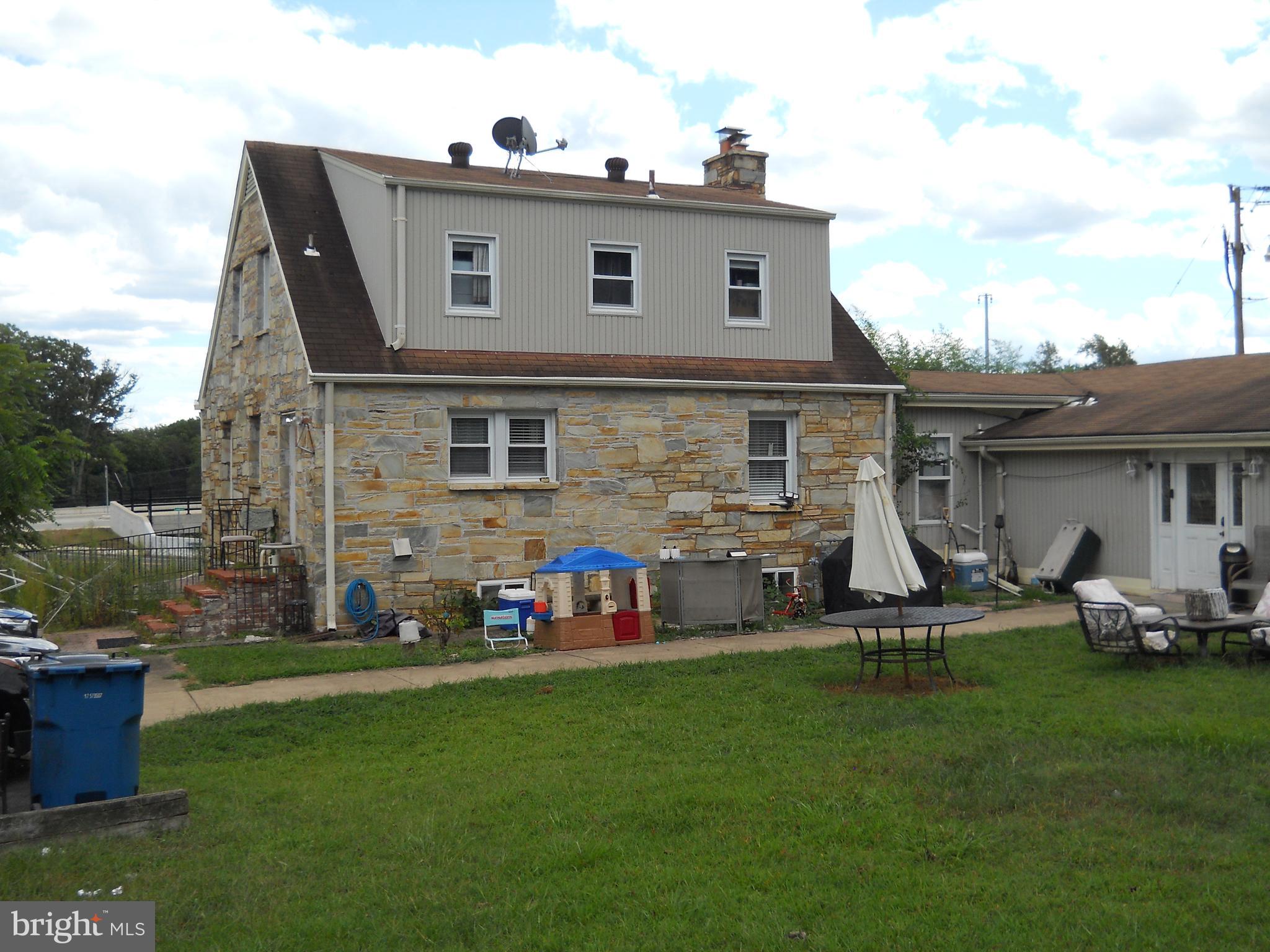 OAKTON - Residential