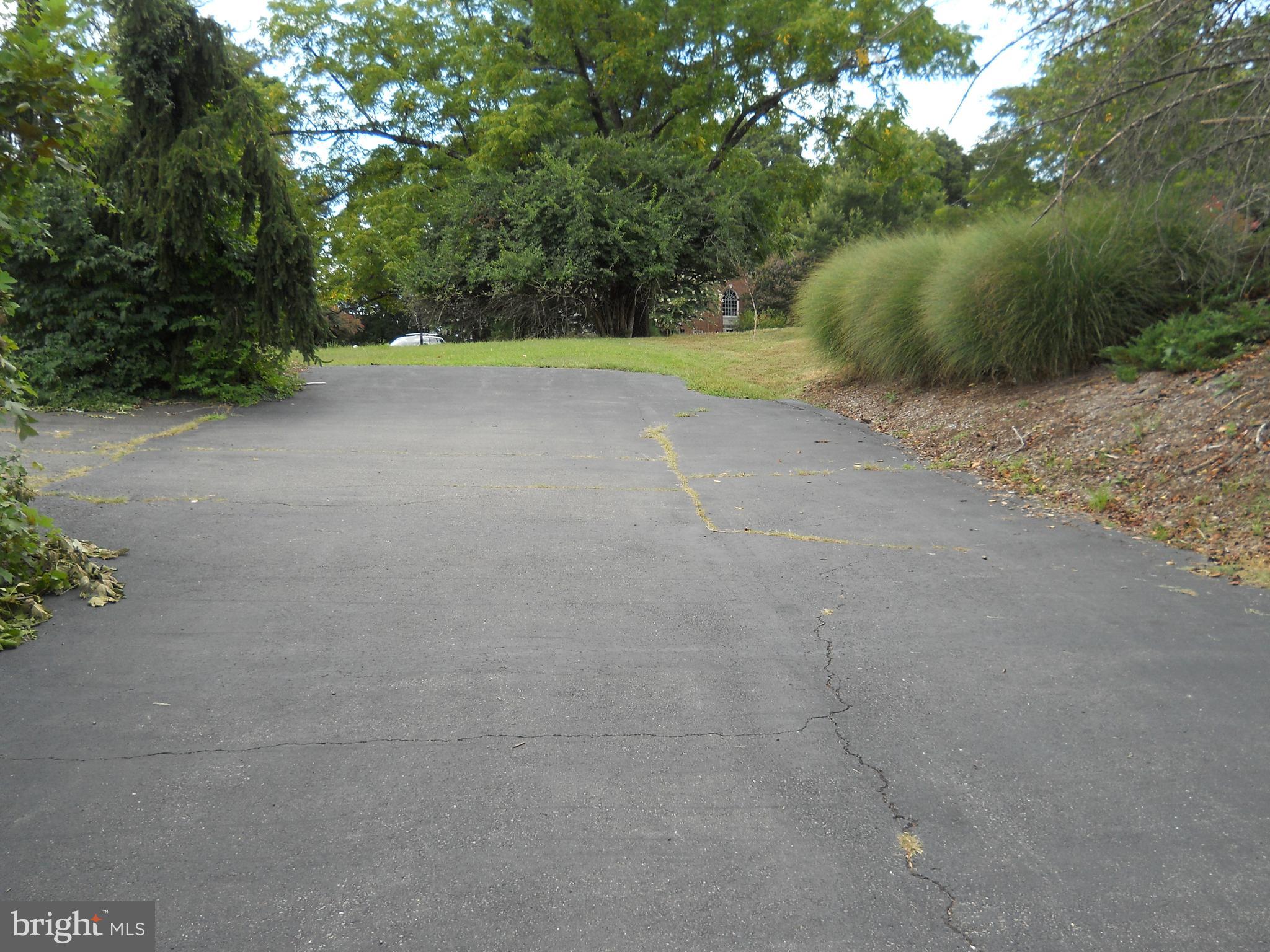 OAKTON - Residential