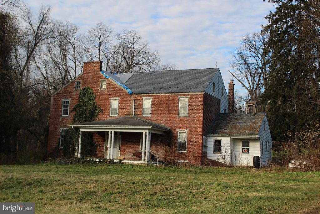 Photo of 1656 RIVER RD, MARIETTA, PA 17547 (MLS # PALA2028630)