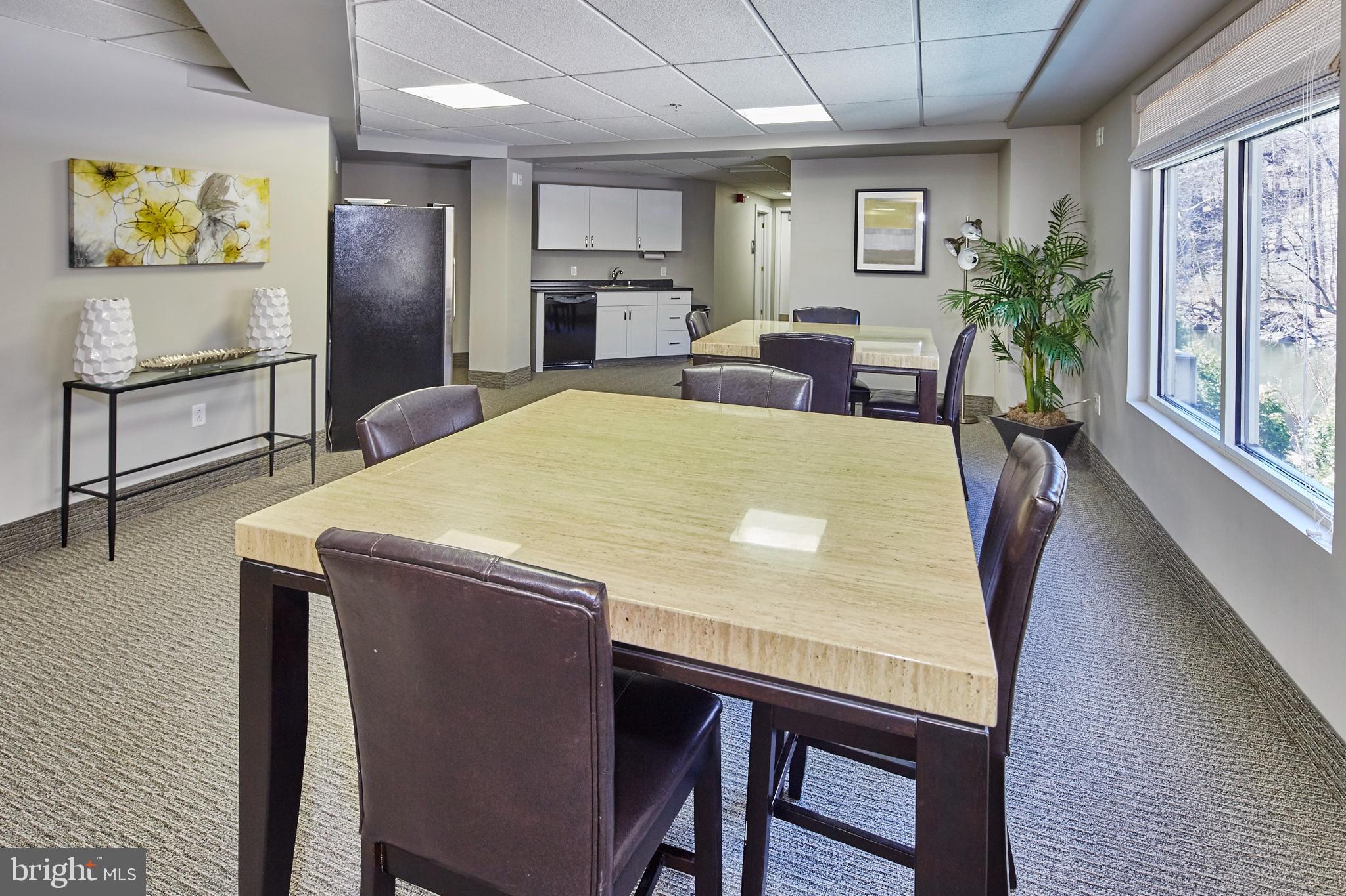 THE POINTE - Residential