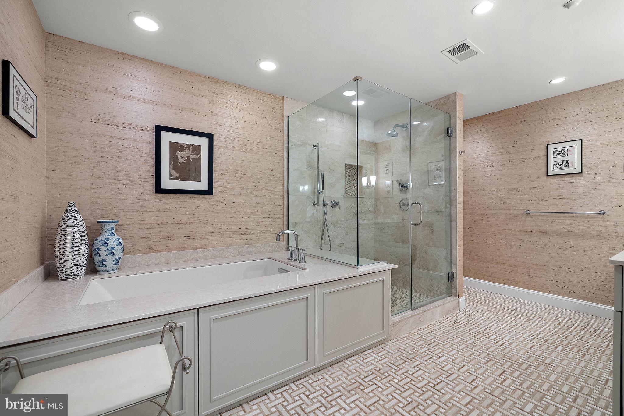 THE POINTE - Residential