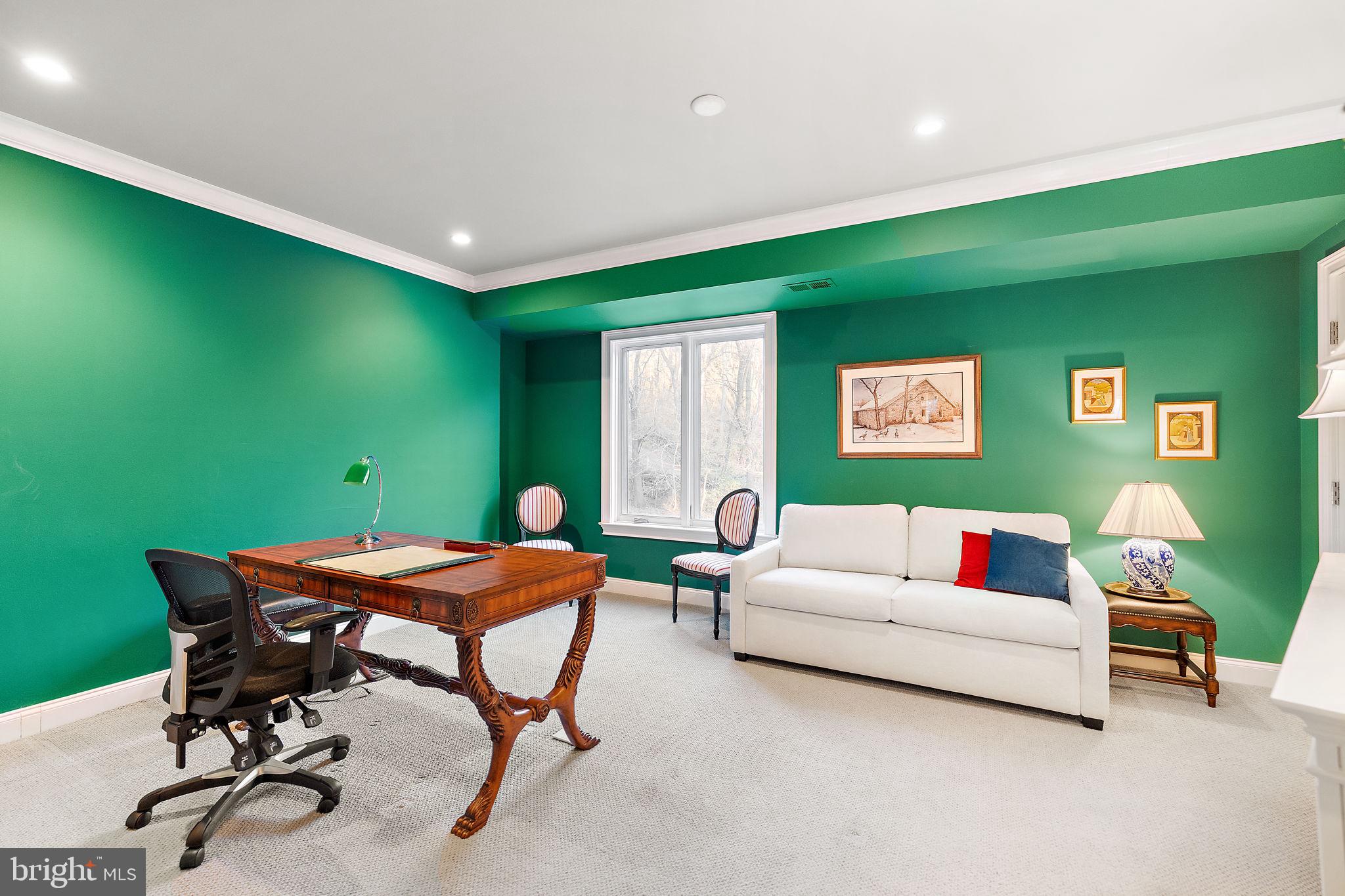 THE POINTE - Residential