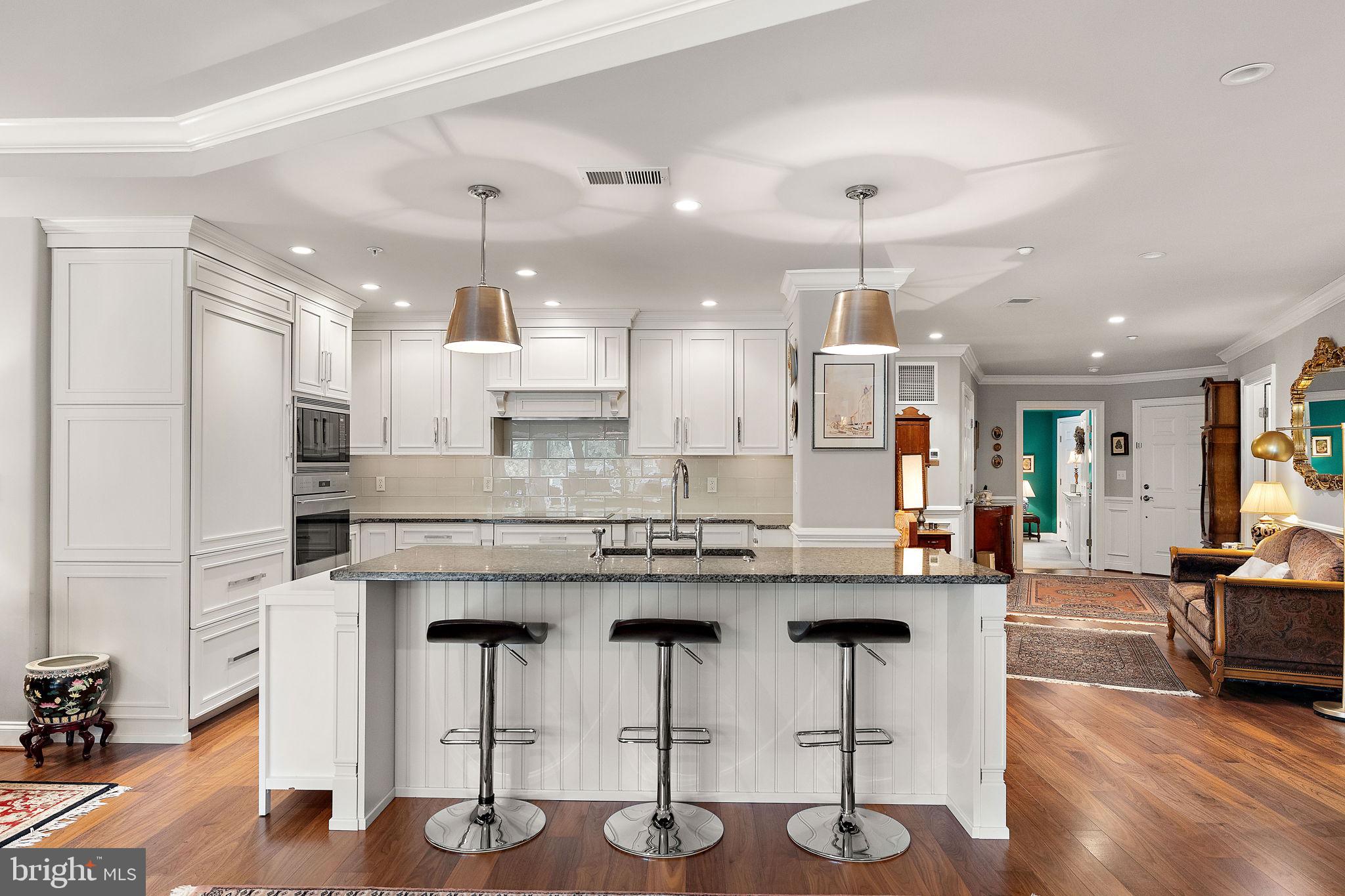 THE POINTE - Residential